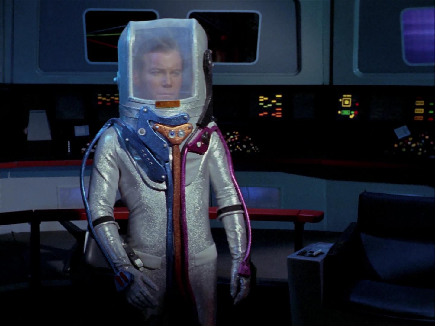 ariane179254_StarTrek_3x09_TheTholianWeb_0814.jpg