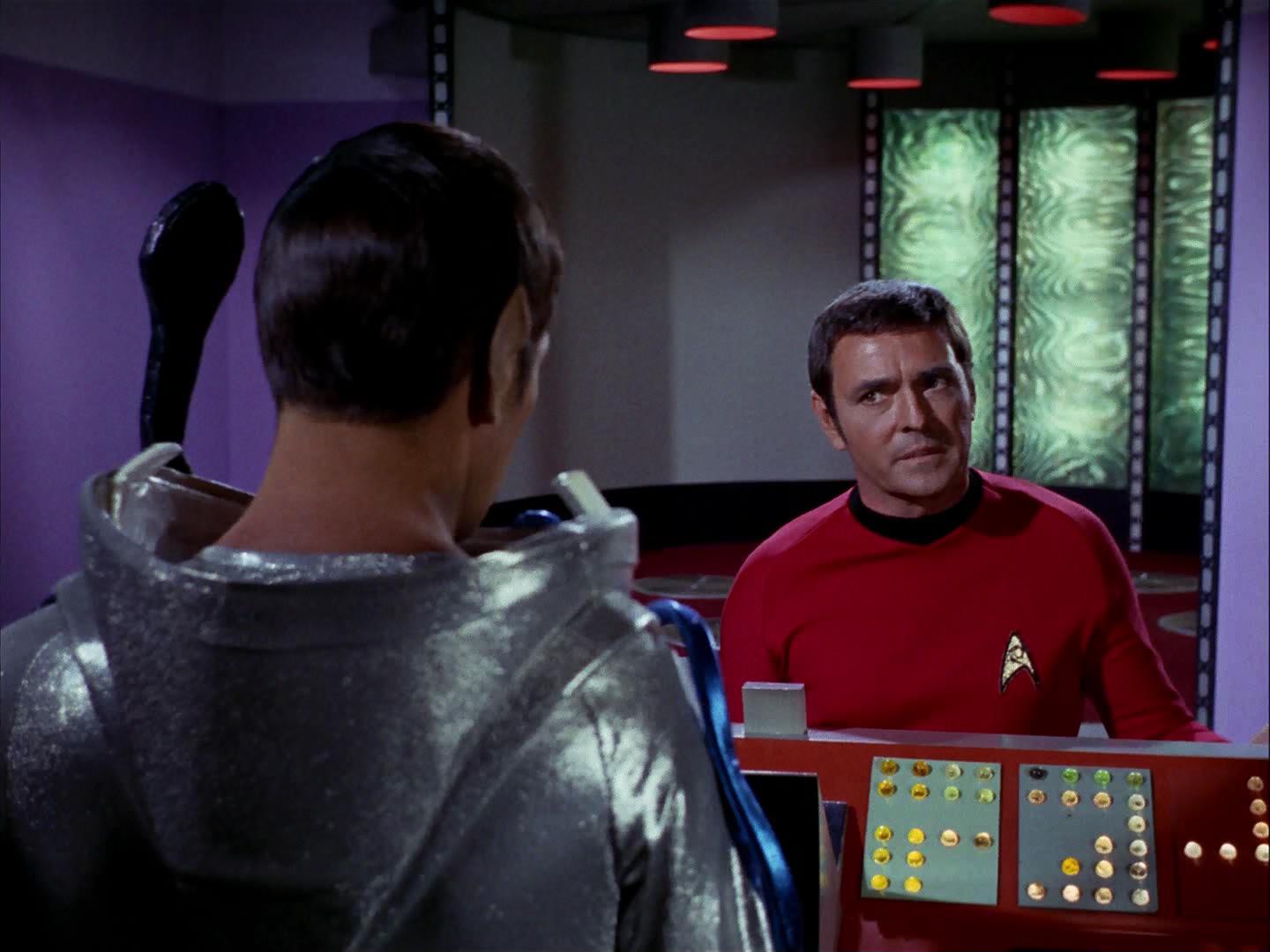 ariane179254_StarTrek_3x09_TheTholianWeb_0883.jpg