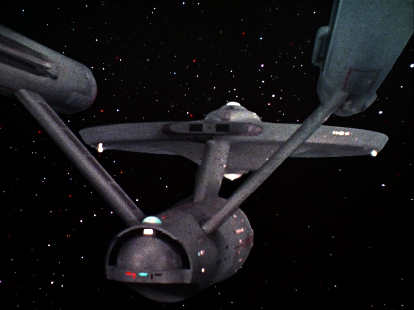 ariane179254_StarTrek_3x09_TheTholianWeb_0898.jpg