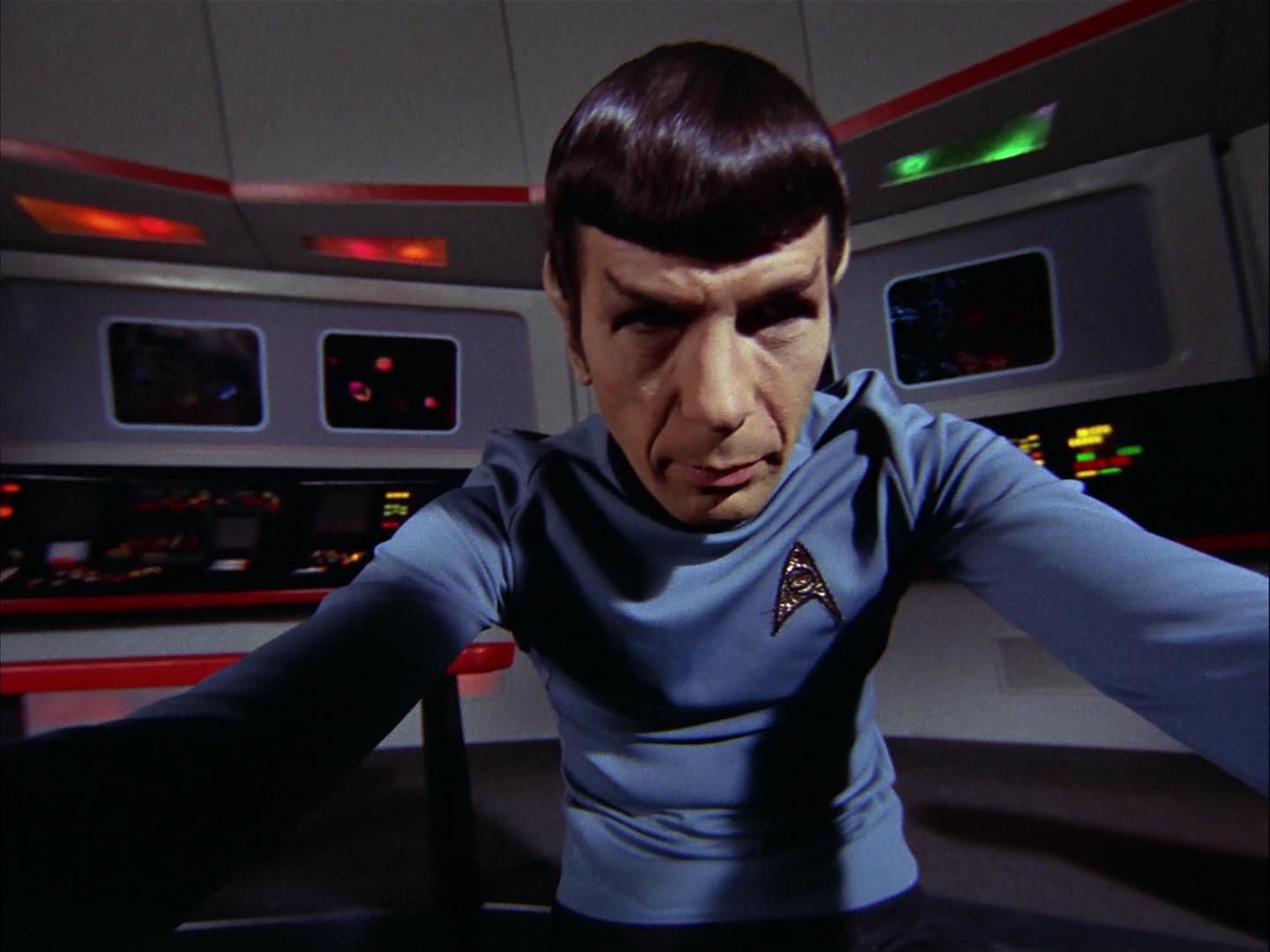 ariane179254_StarTrek_3x09_TheTholianWeb_1001.jpg