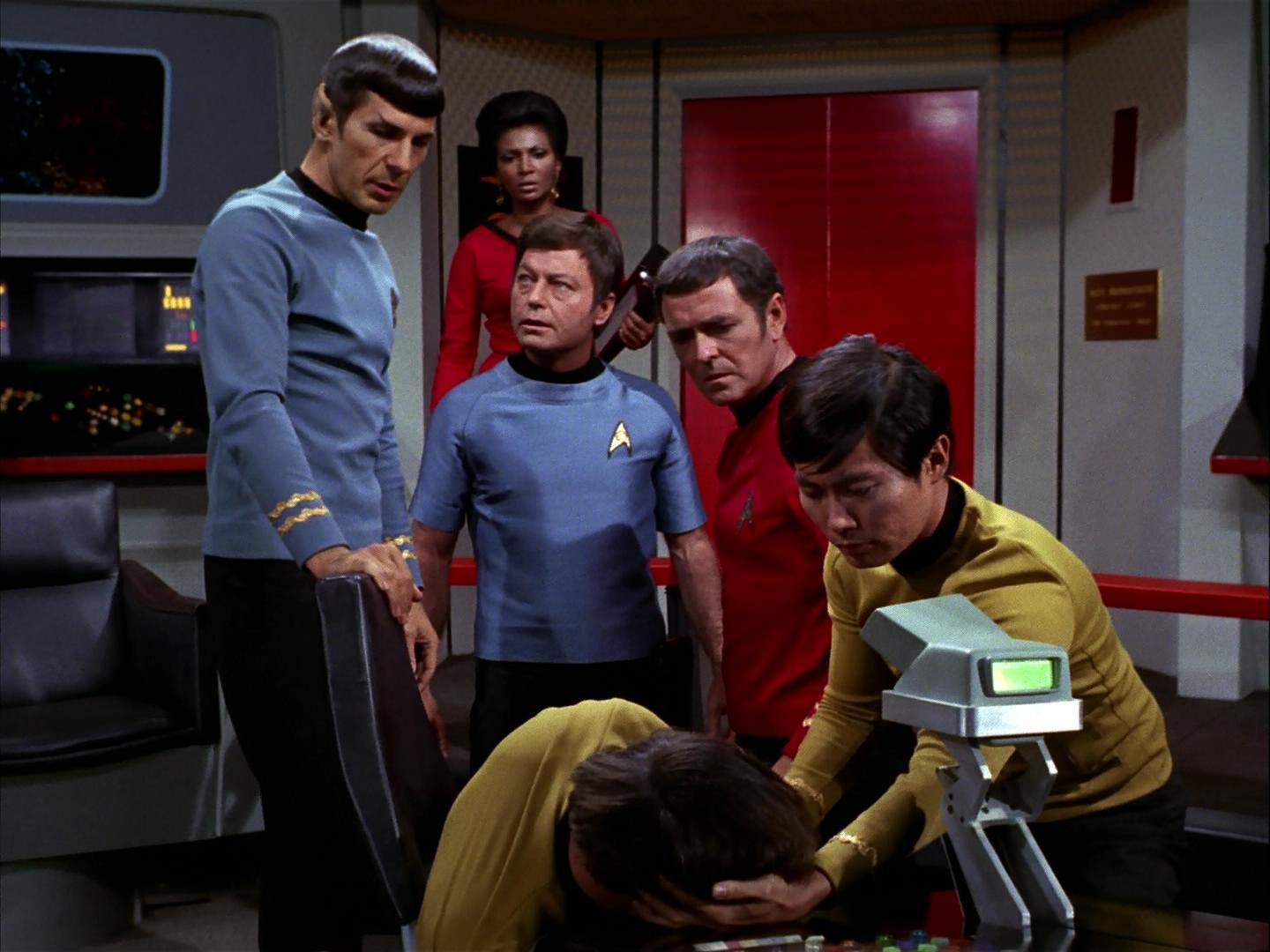 ariane179254_StarTrek_3x09_TheTholianWeb_1022.jpg