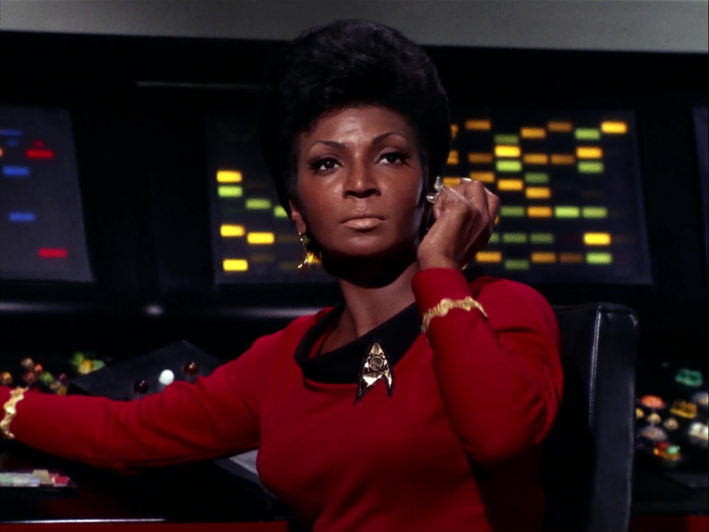 ariane179254_StarTrek_3x09_TheTholianWeb_1174.jpg