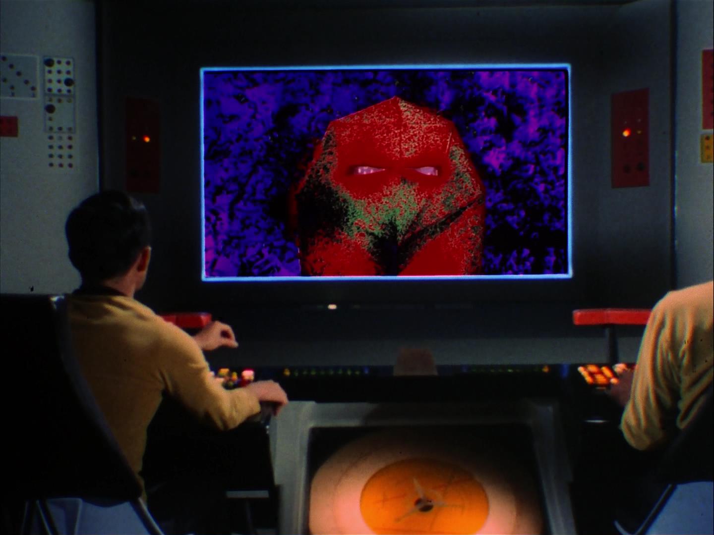 ariane179254_StarTrek_3x09_TheTholianWeb_1241.jpg