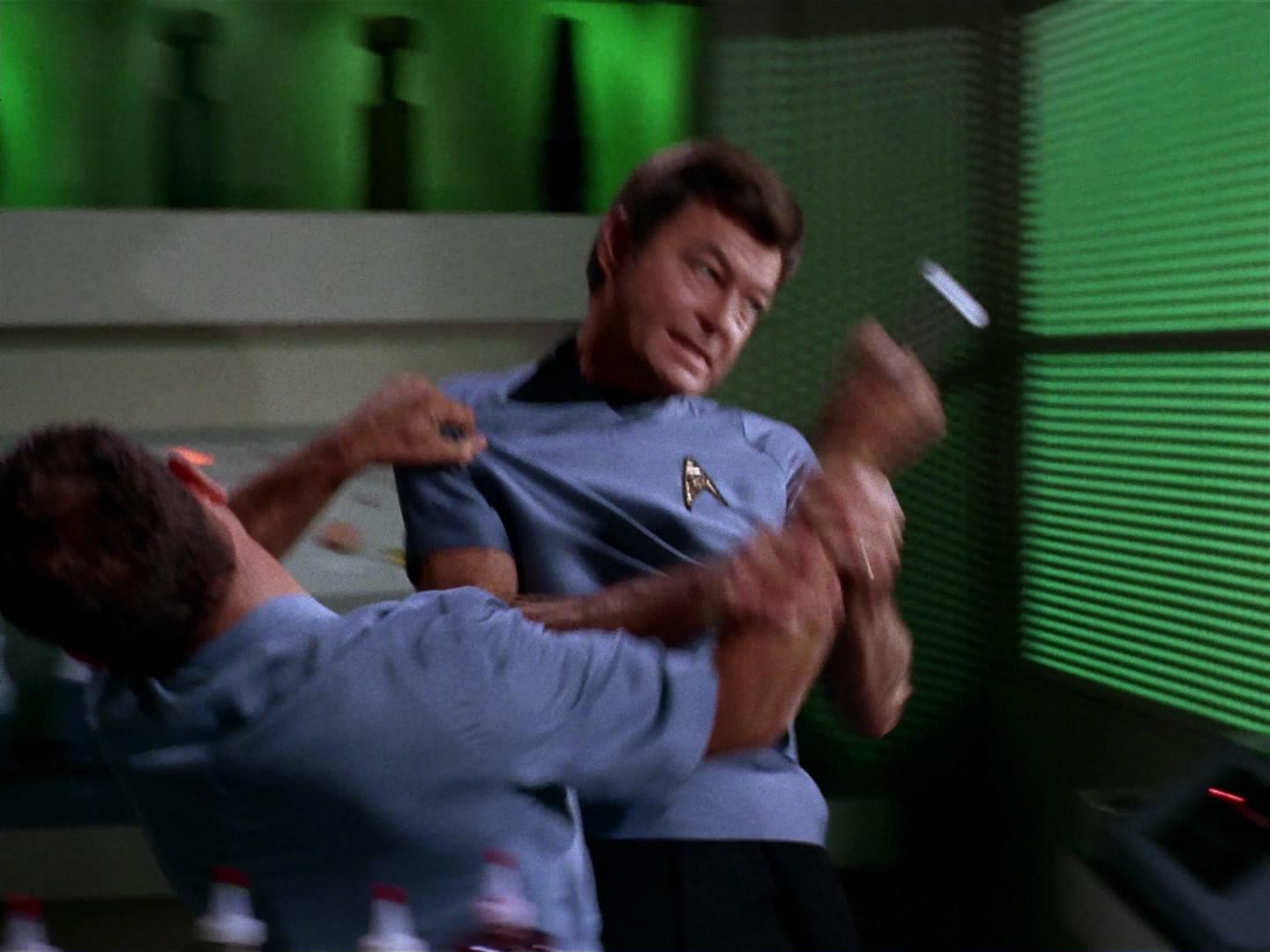 ariane179254_StarTrek_3x09_TheTholianWeb_1320.jpg