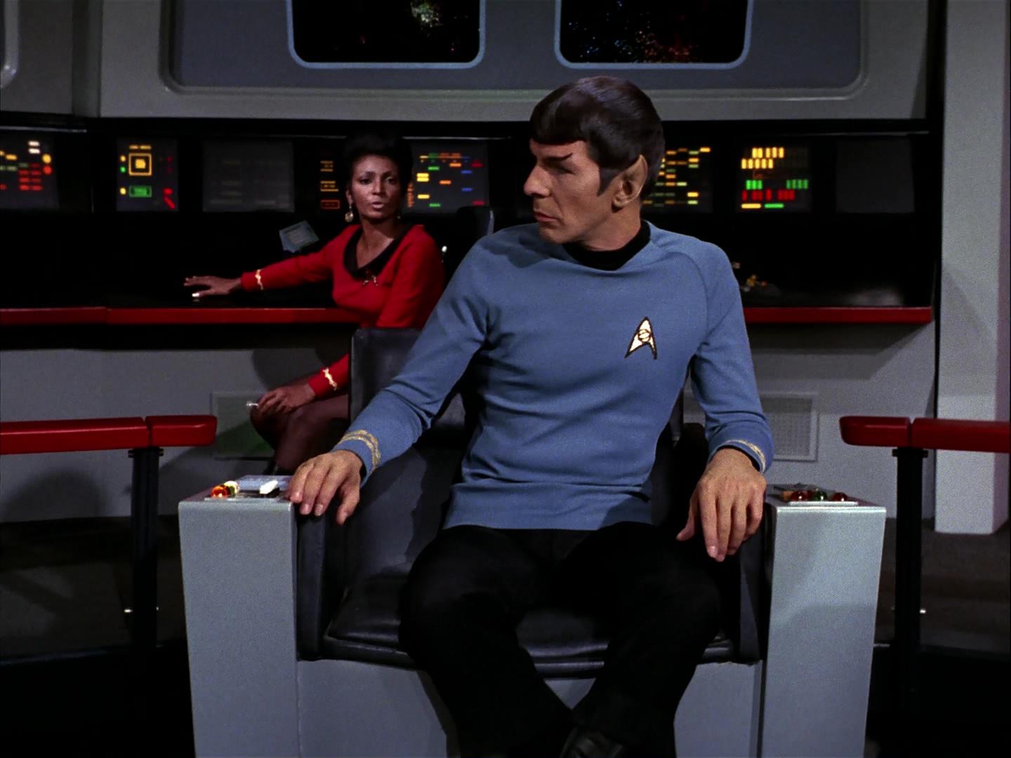 ariane179254_StarTrek_3x09_TheTholianWeb_1495.jpg