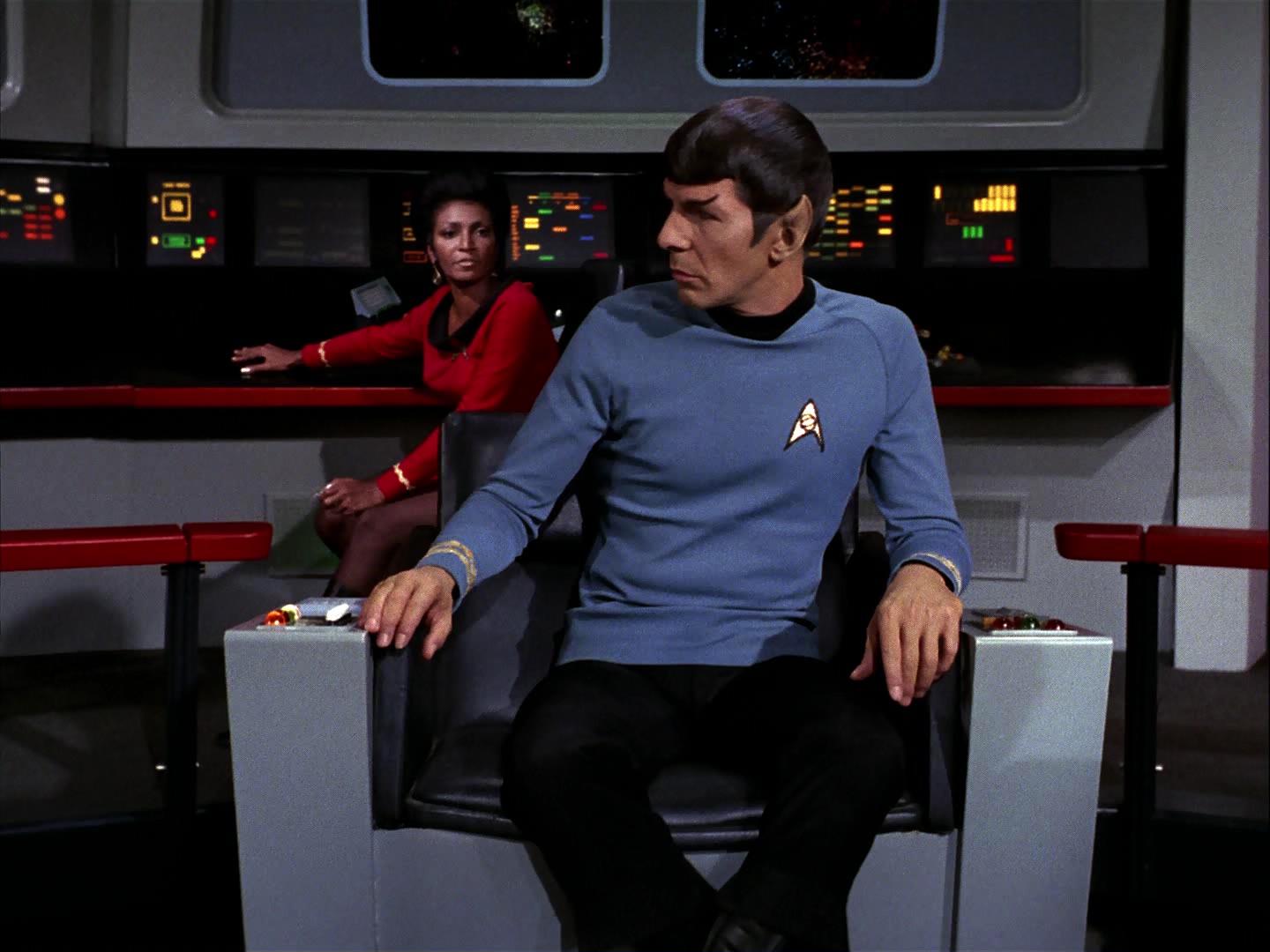ariane179254_StarTrek_3x09_TheTholianWeb_1498.jpg