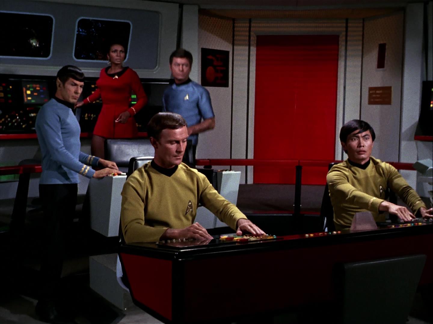ariane179254_StarTrek_3x09_TheTholianWeb_1531.jpg