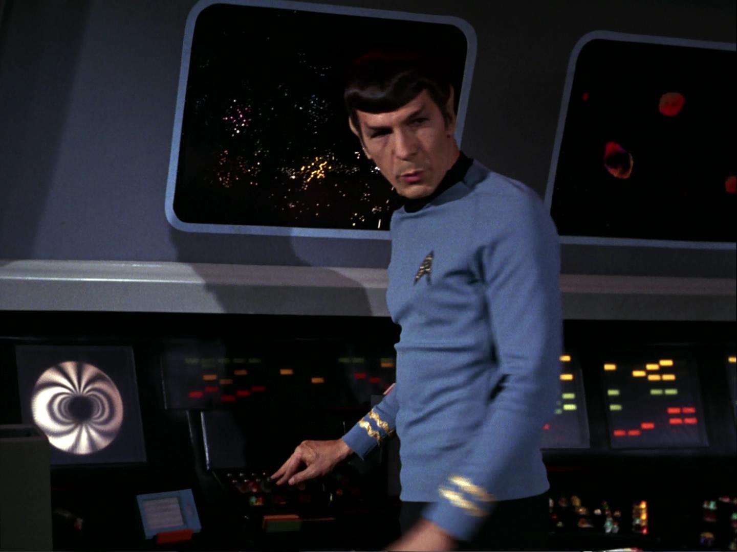 ariane179254_StarTrek_3x09_TheTholianWeb_1704.jpg