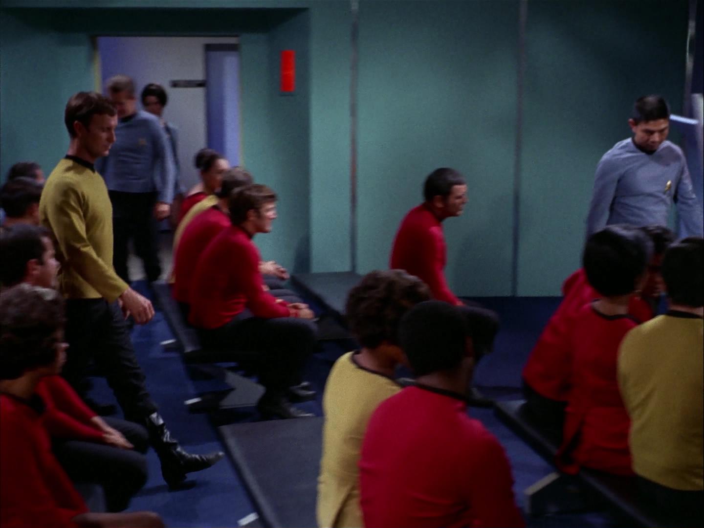 ariane179254_StarTrek_3x09_TheTholianWeb_1754.jpg