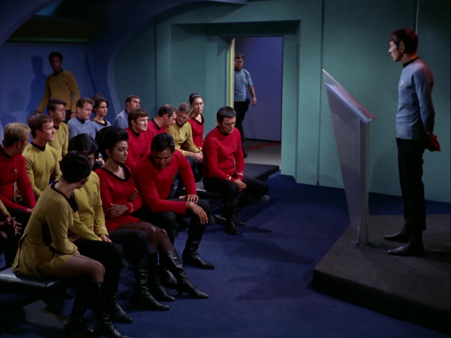 ariane179254_StarTrek_3x09_TheTholianWeb_1765.jpg