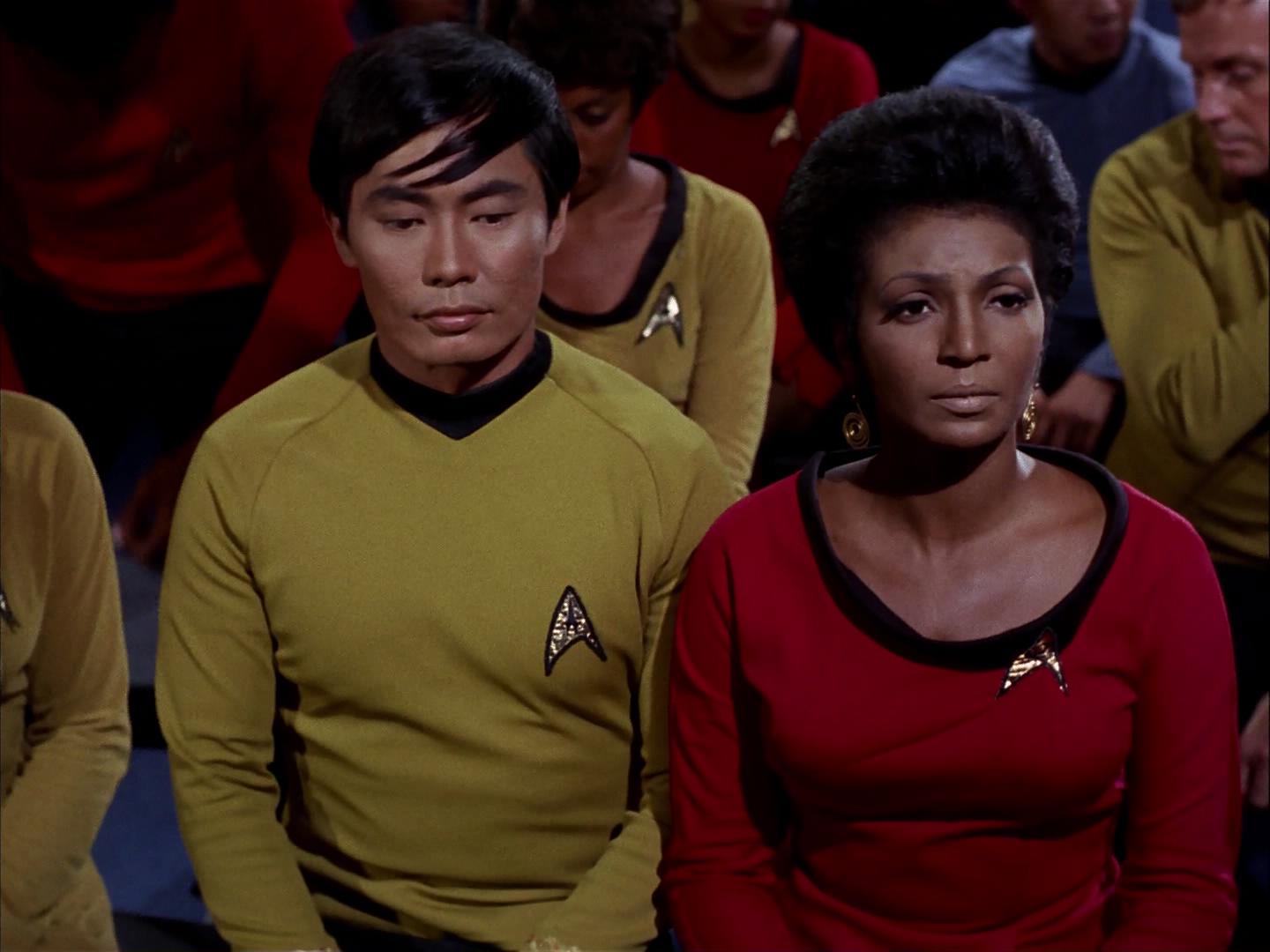 ariane179254_StarTrek_3x09_TheTholianWeb_1769.jpg