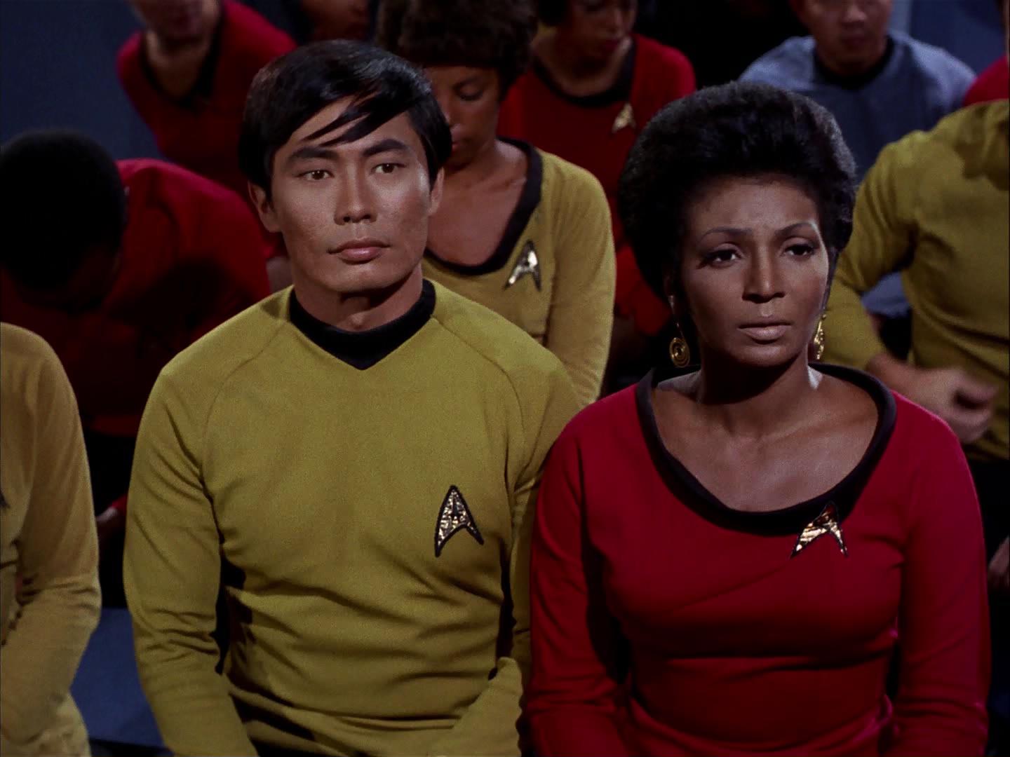ariane179254_StarTrek_3x09_TheTholianWeb_1770.jpg