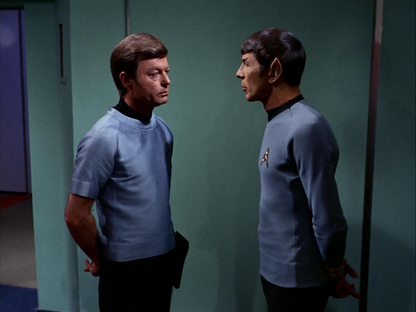 ariane179254_StarTrek_3x09_TheTholianWeb_1772.jpg