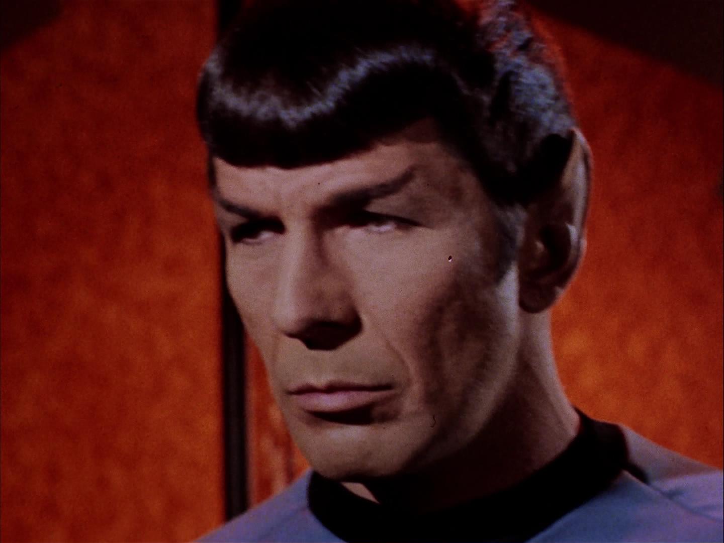 ariane179254_StarTrek_3x09_TheTholianWeb_1888.jpg