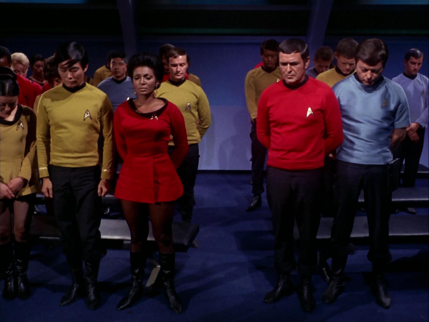 ariane179254_StarTrek_3x09_TheTholianWeb_1945.jpg