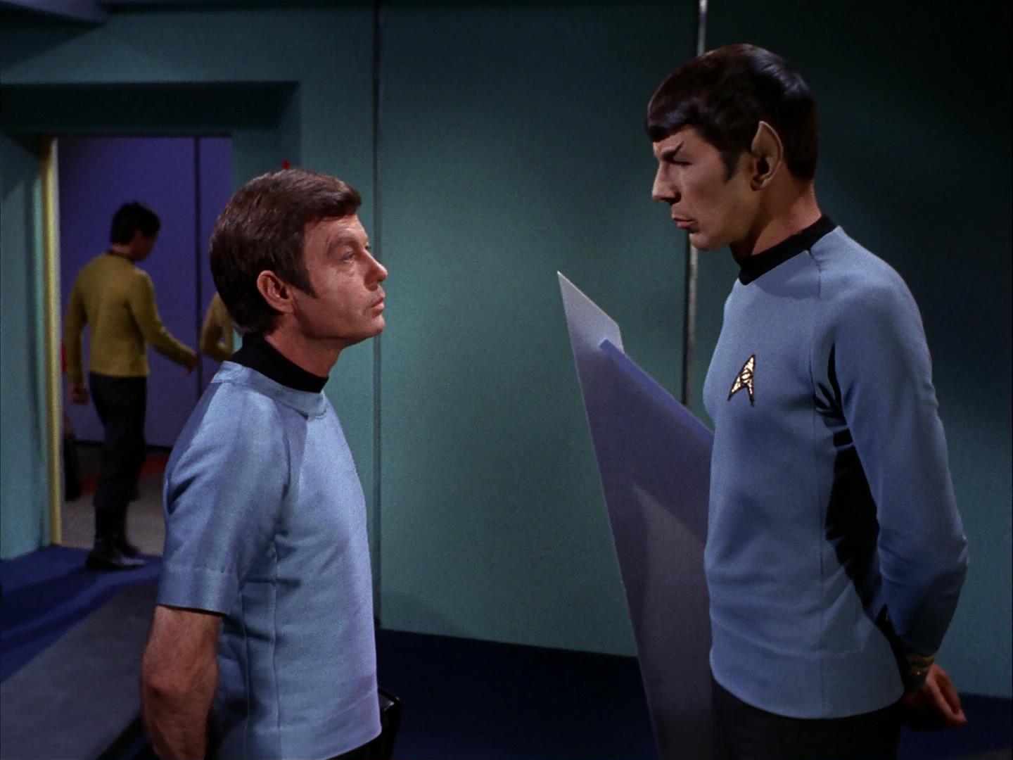 ariane179254_StarTrek_3x09_TheTholianWeb_1963.jpg
