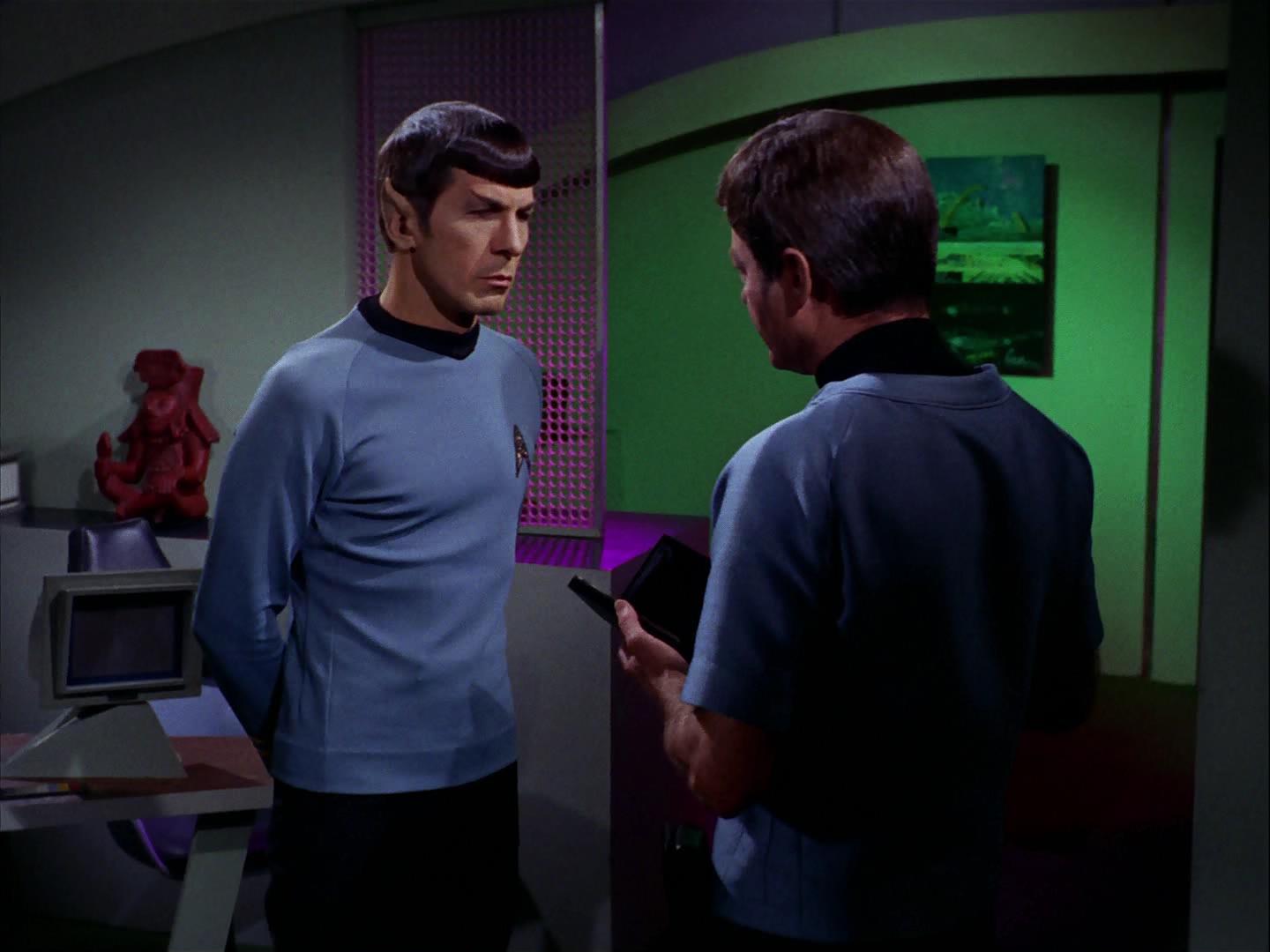 ariane179254_StarTrek_3x09_TheTholianWeb_2033.jpg