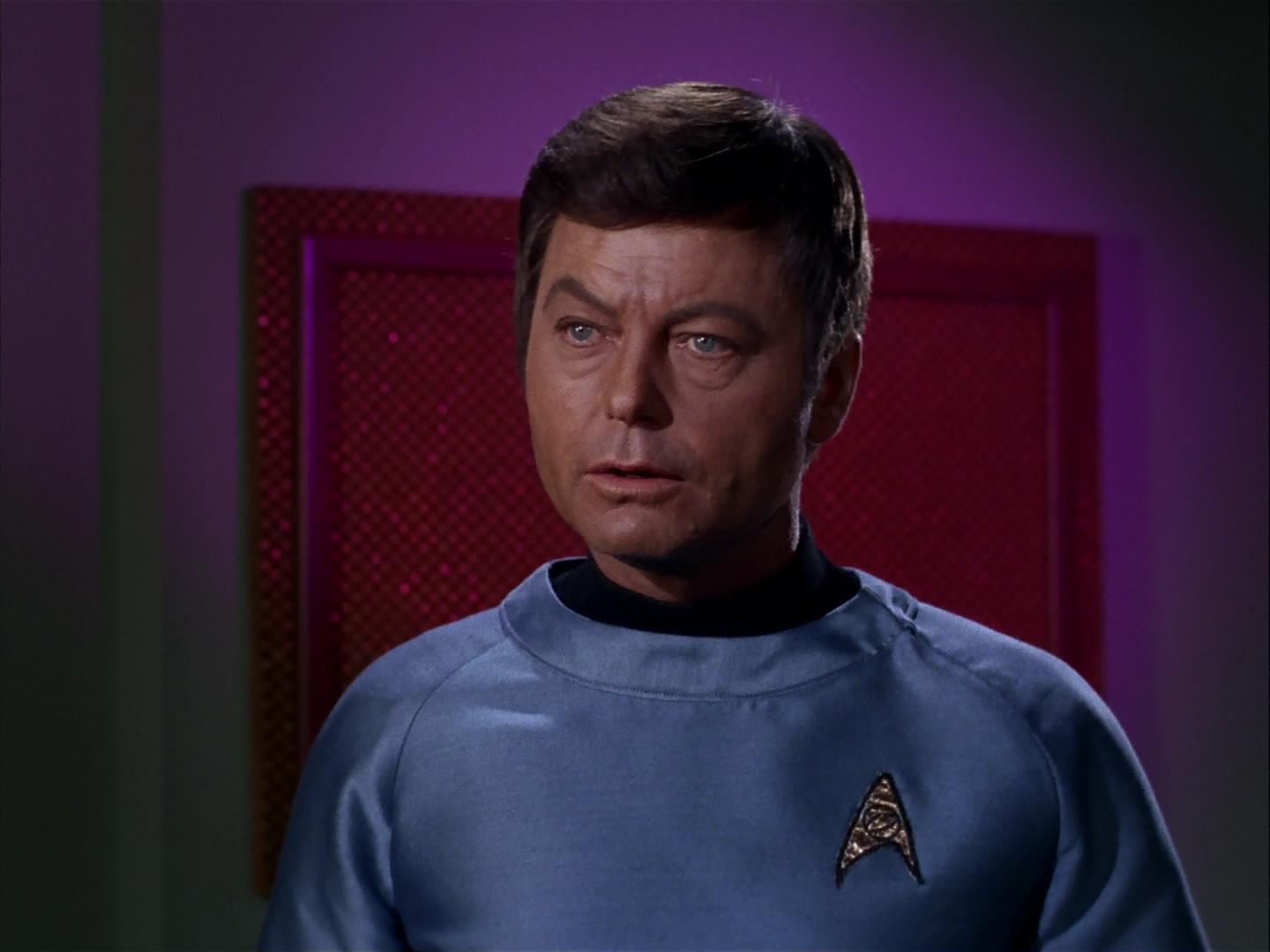 ariane179254_StarTrek_3x09_TheTholianWeb_2089.jpg