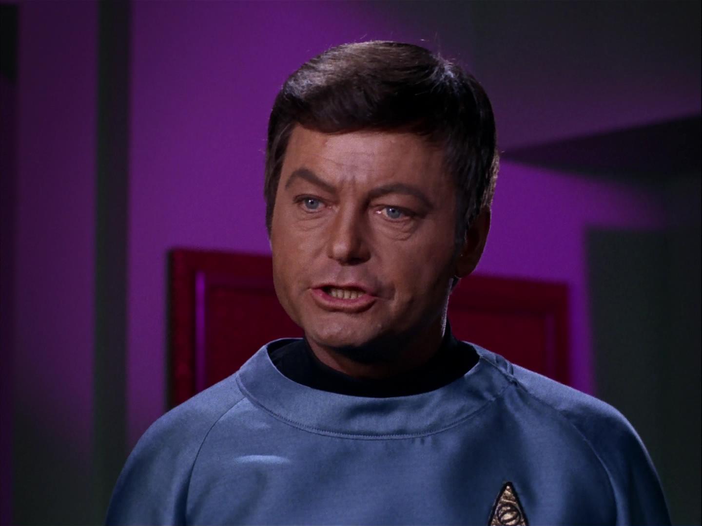 ariane179254_StarTrek_3x09_TheTholianWeb_2129.jpg