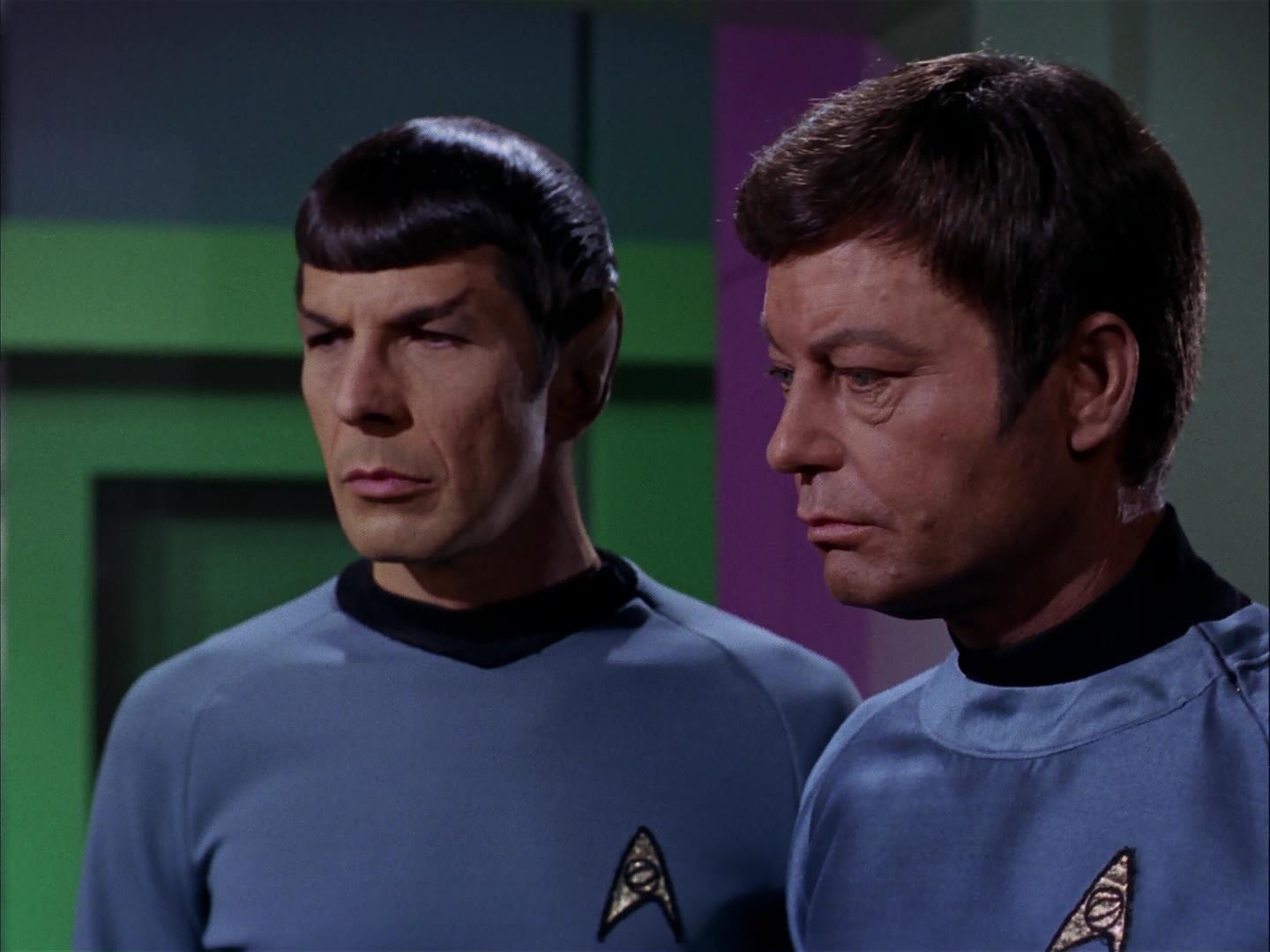 ariane179254_StarTrek_3x09_TheTholianWeb_2173.jpg