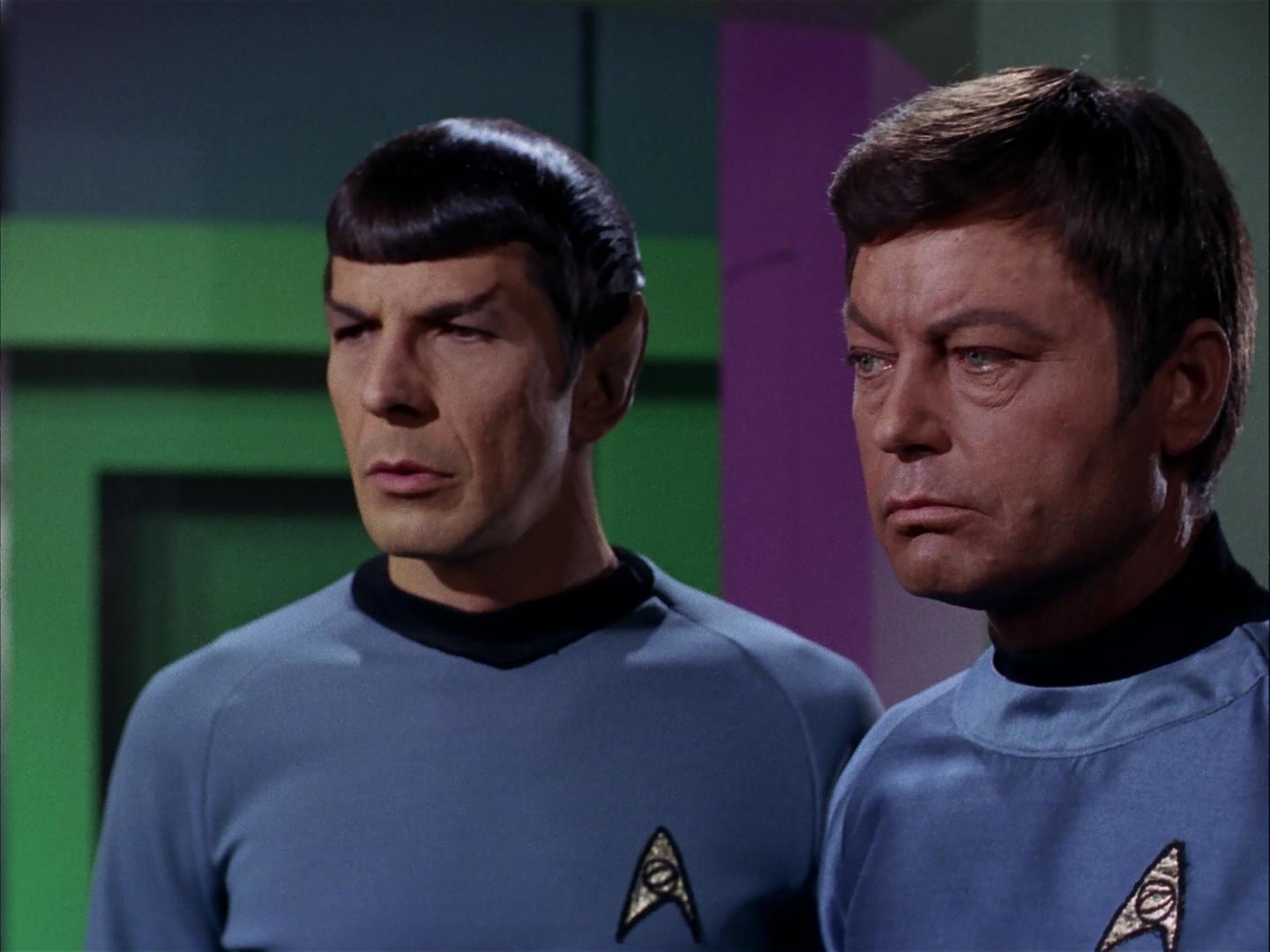 ariane179254_StarTrek_3x09_TheTholianWeb_2247.jpg