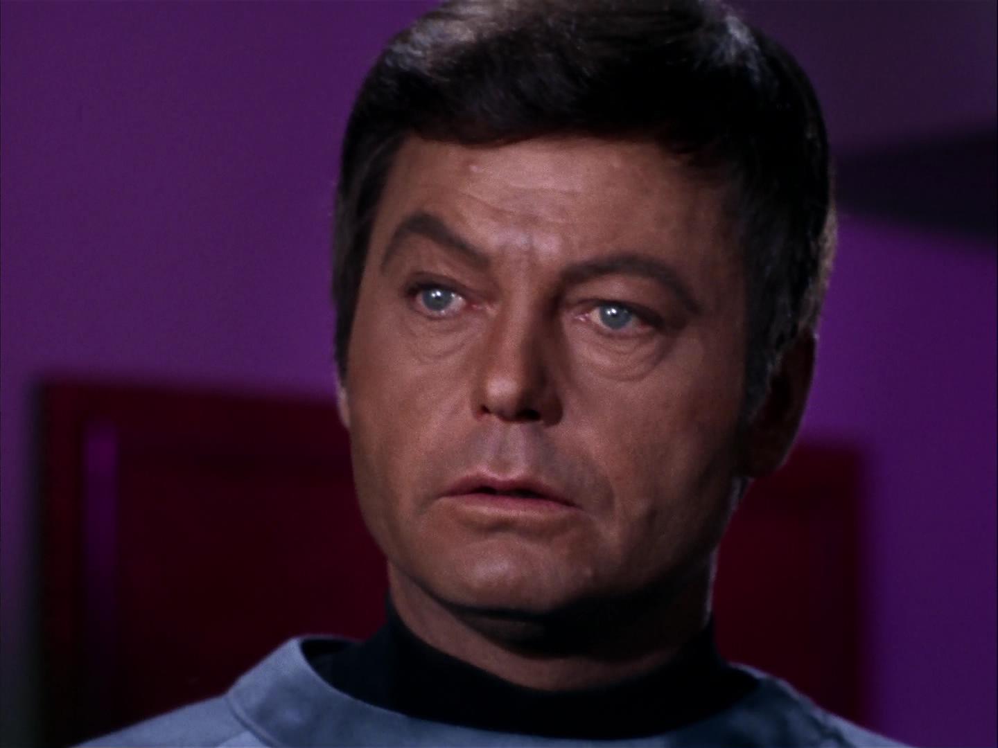 ariane179254_StarTrek_3x09_TheTholianWeb_2280.jpg