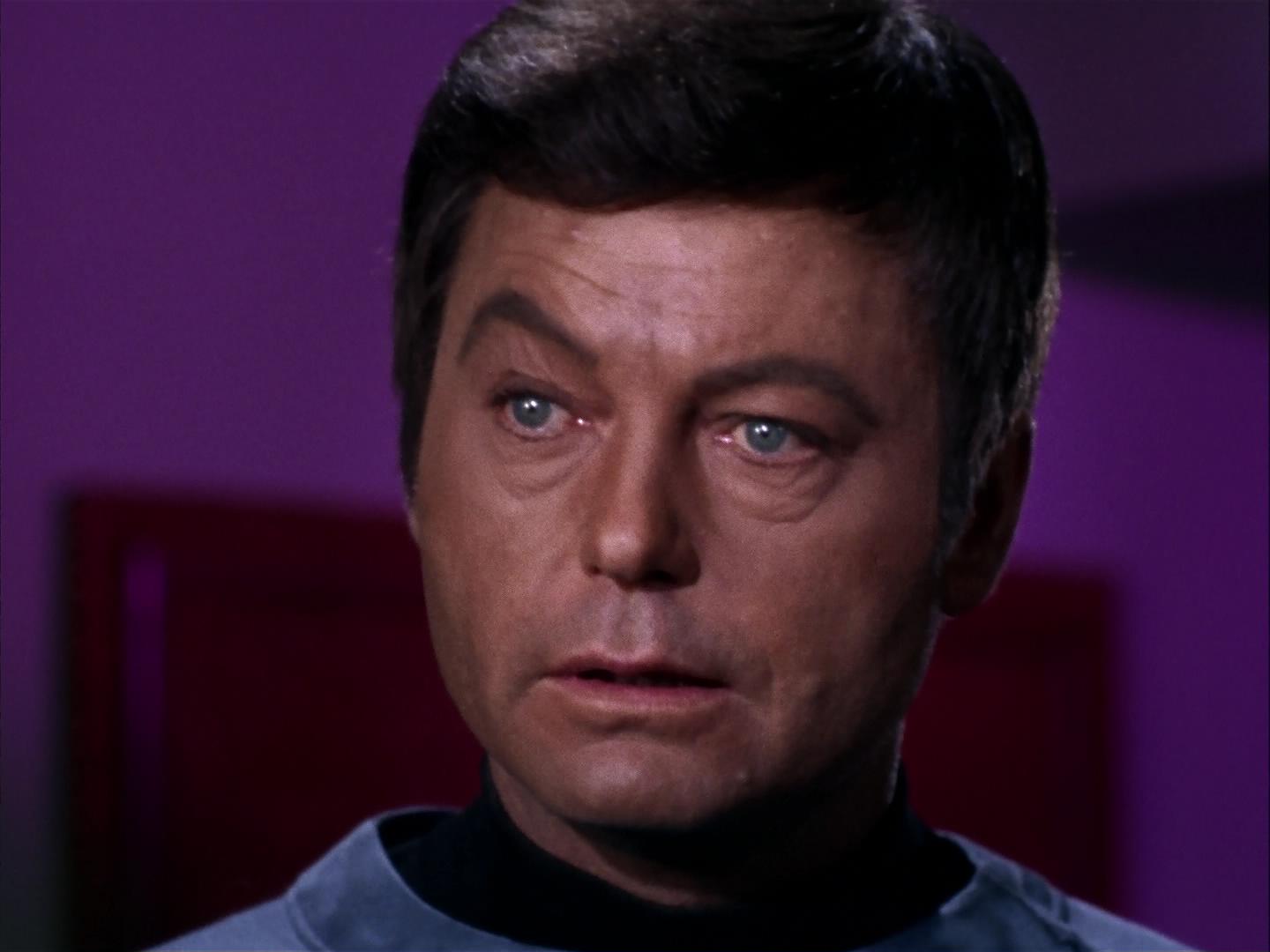 ariane179254_StarTrek_3x09_TheTholianWeb_2283.jpg