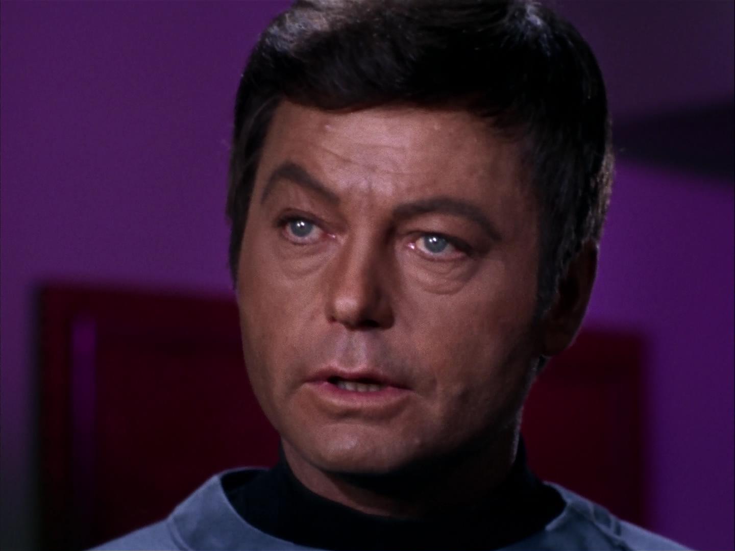 ariane179254_StarTrek_3x09_TheTholianWeb_2284.jpg