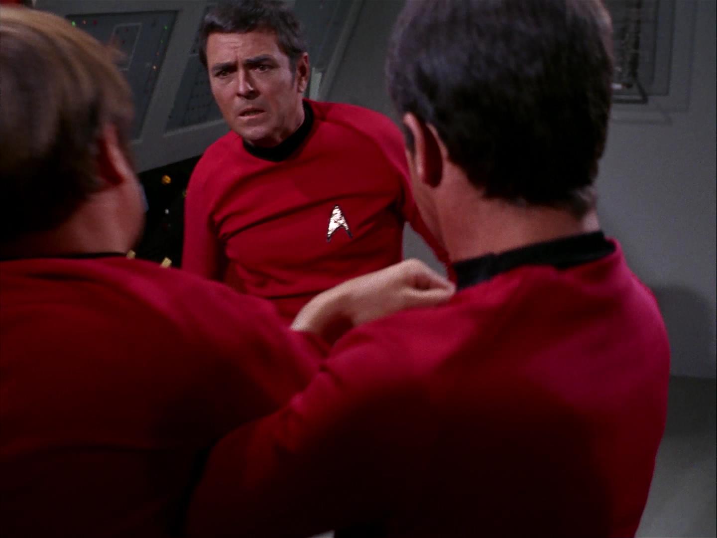 ariane179254_StarTrek_3x09_TheTholianWeb_2475.jpg