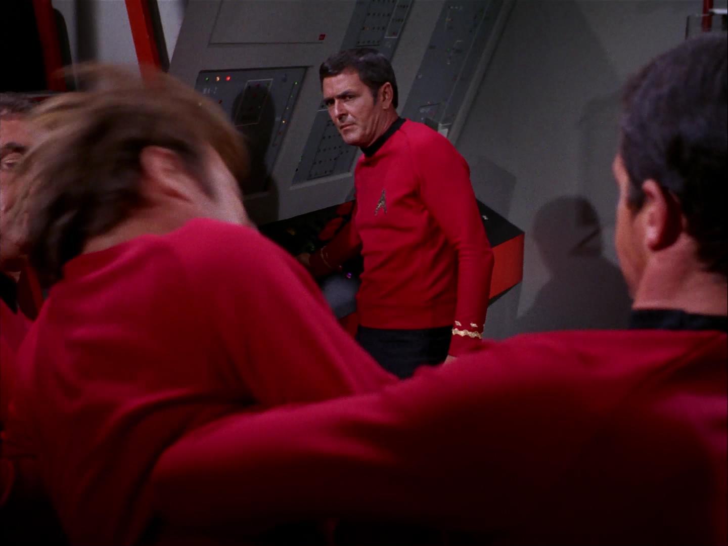ariane179254_StarTrek_3x09_TheTholianWeb_2489.jpg