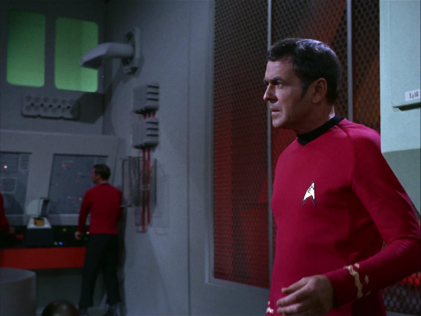 ariane179254_StarTrek_3x09_TheTholianWeb_2633.jpg