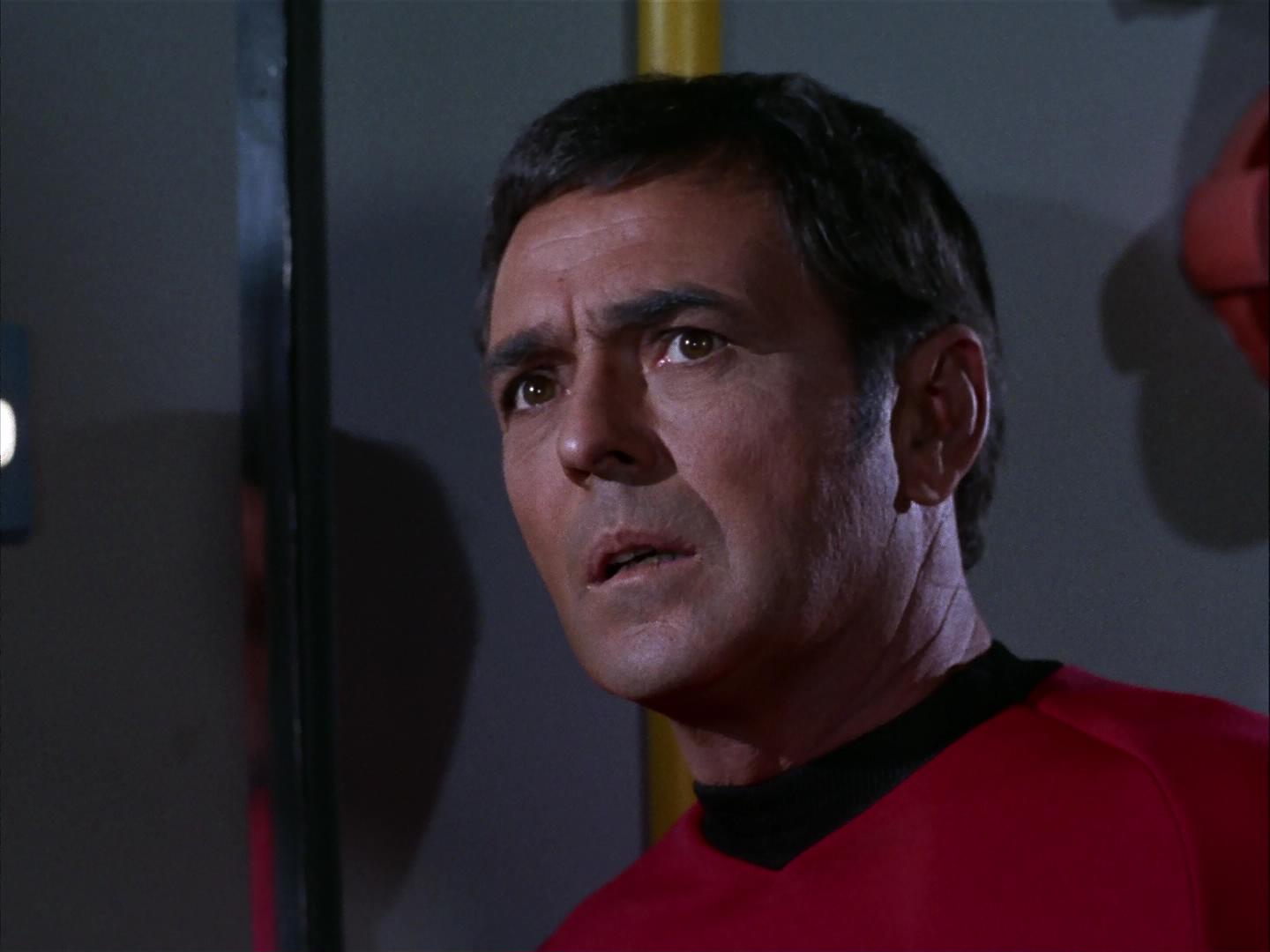 ariane179254_StarTrek_3x09_TheTholianWeb_2649.jpg
