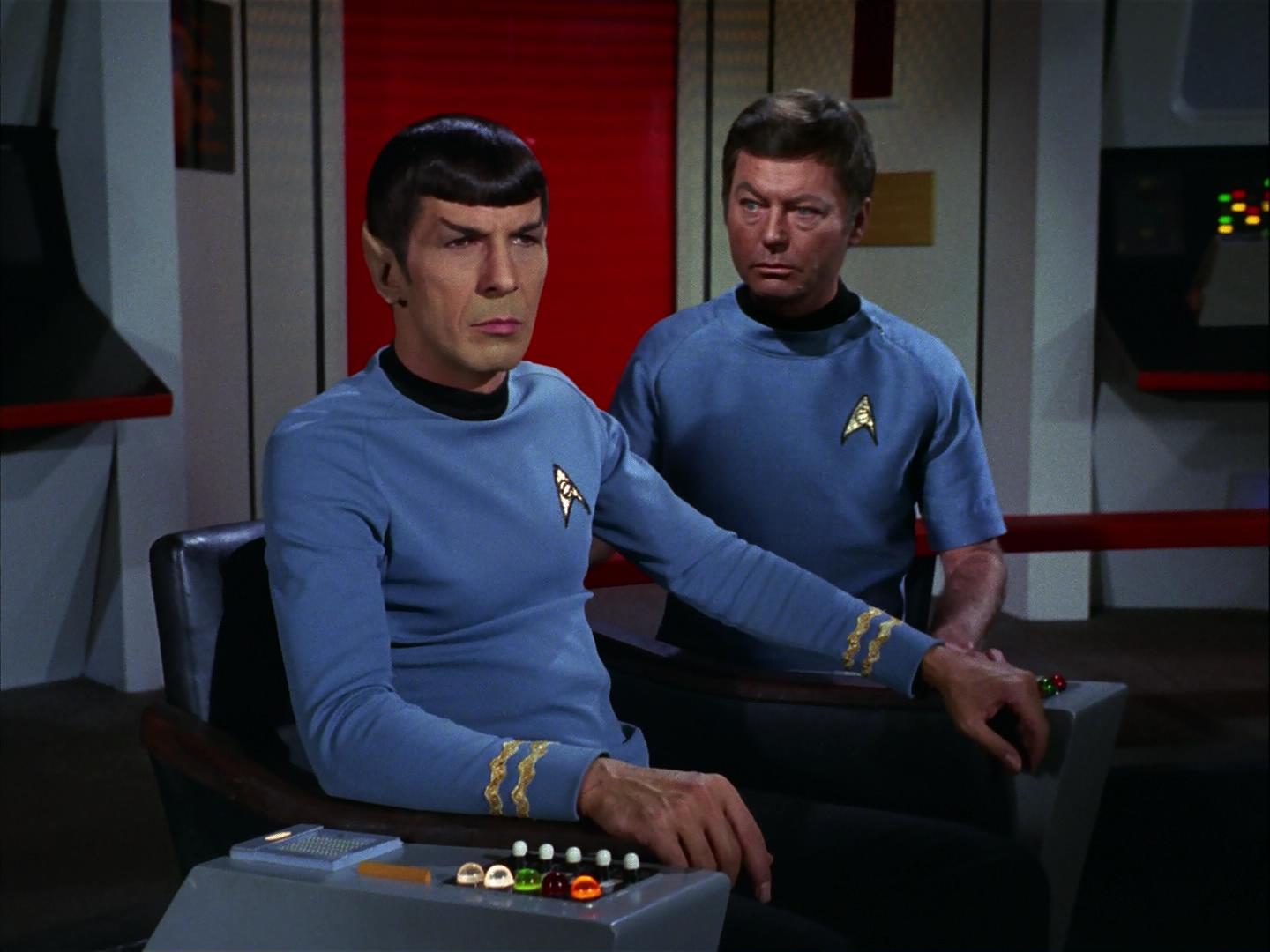 ariane179254_StarTrek_3x09_TheTholianWeb_2678.jpg
