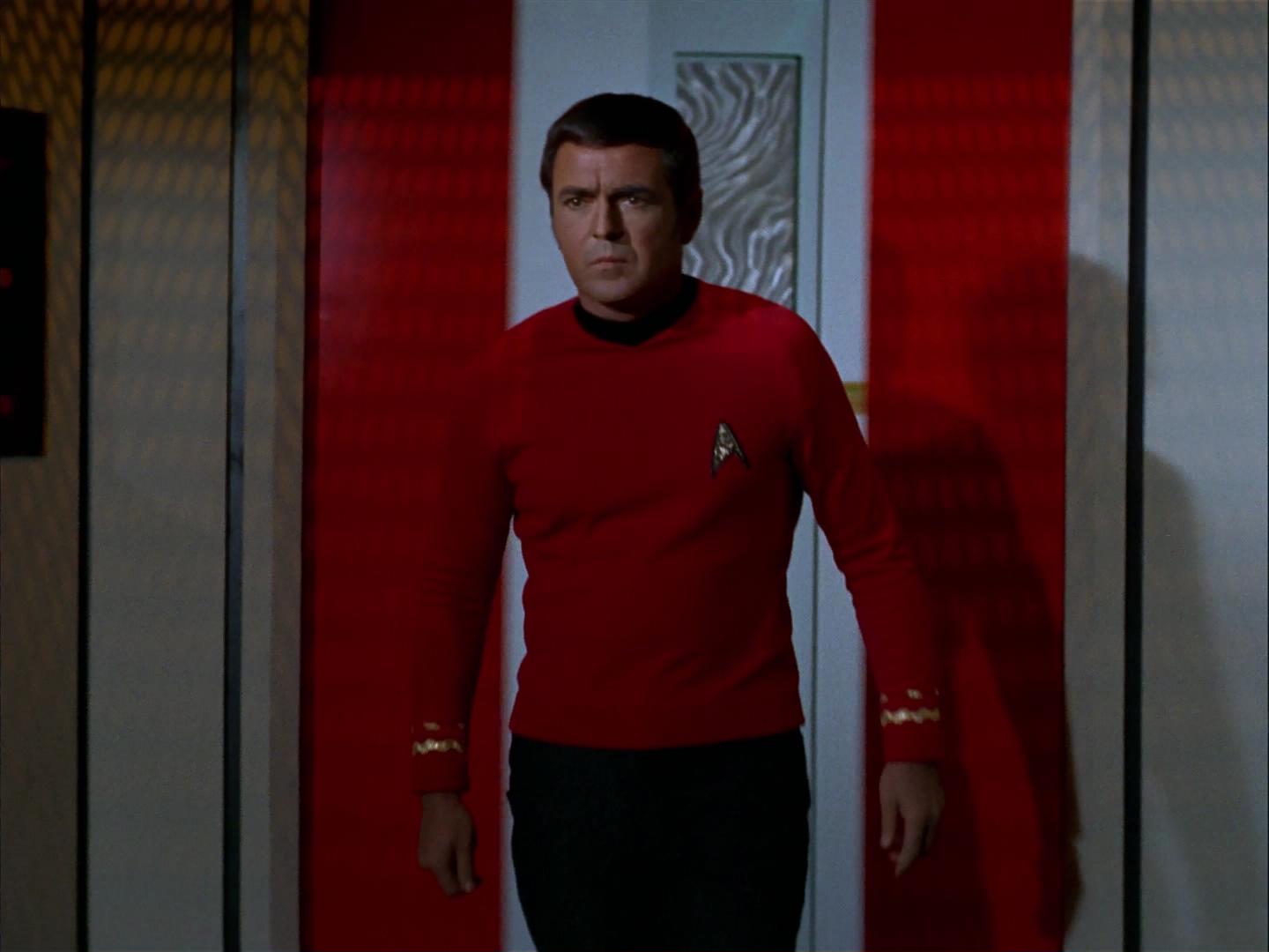 ariane179254_StarTrek_3x09_TheTholianWeb_2759.jpg