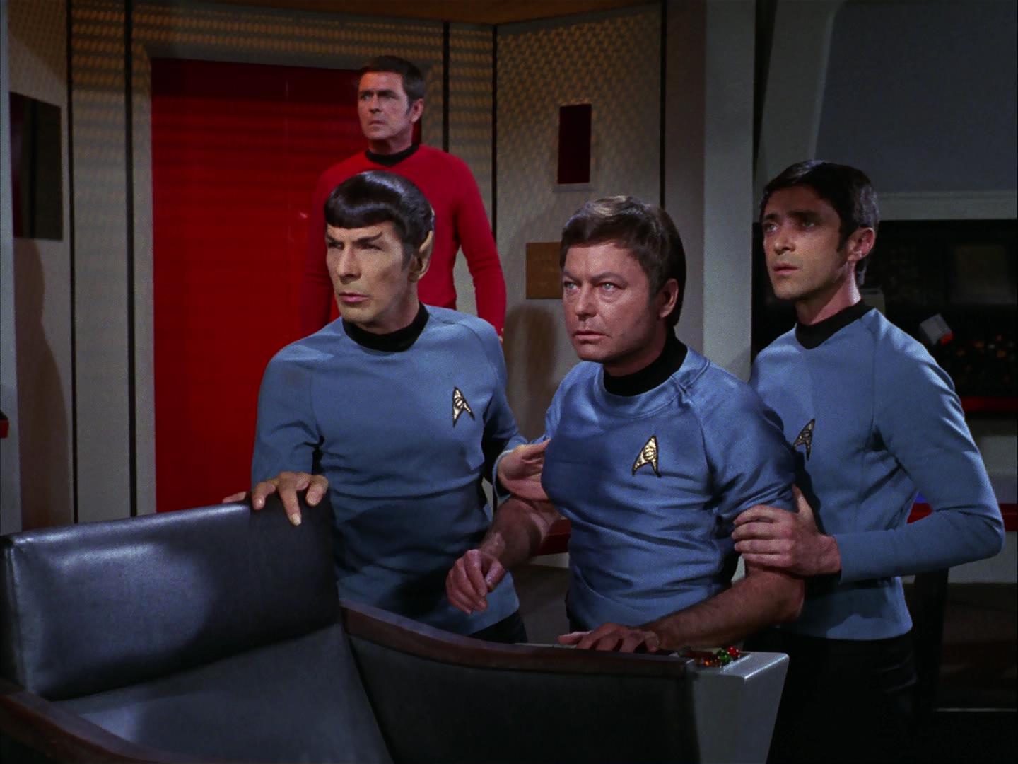 ariane179254_StarTrek_3x09_TheTholianWeb_2797.jpg