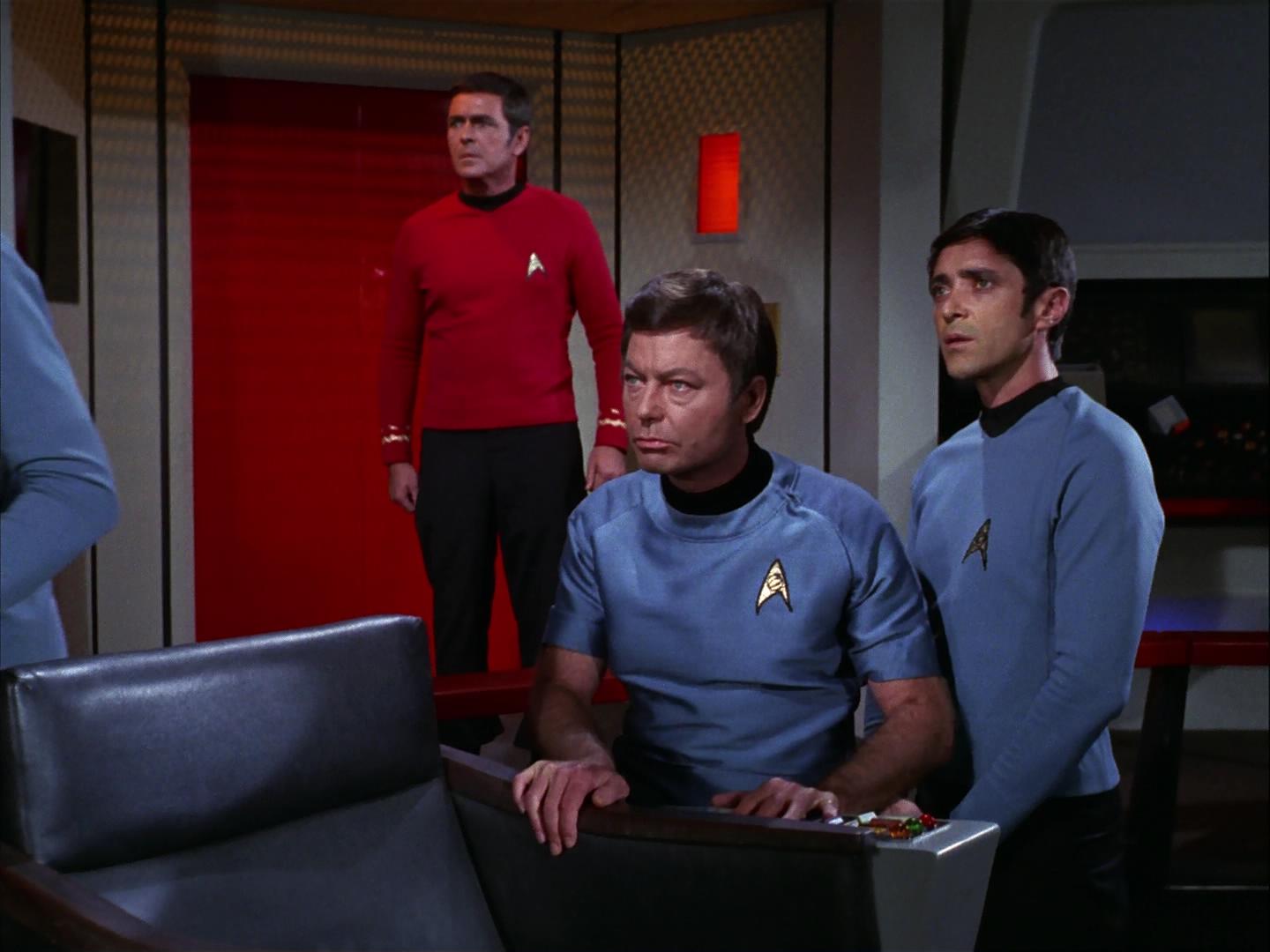 ariane179254_StarTrek_3x09_TheTholianWeb_2803.jpg
