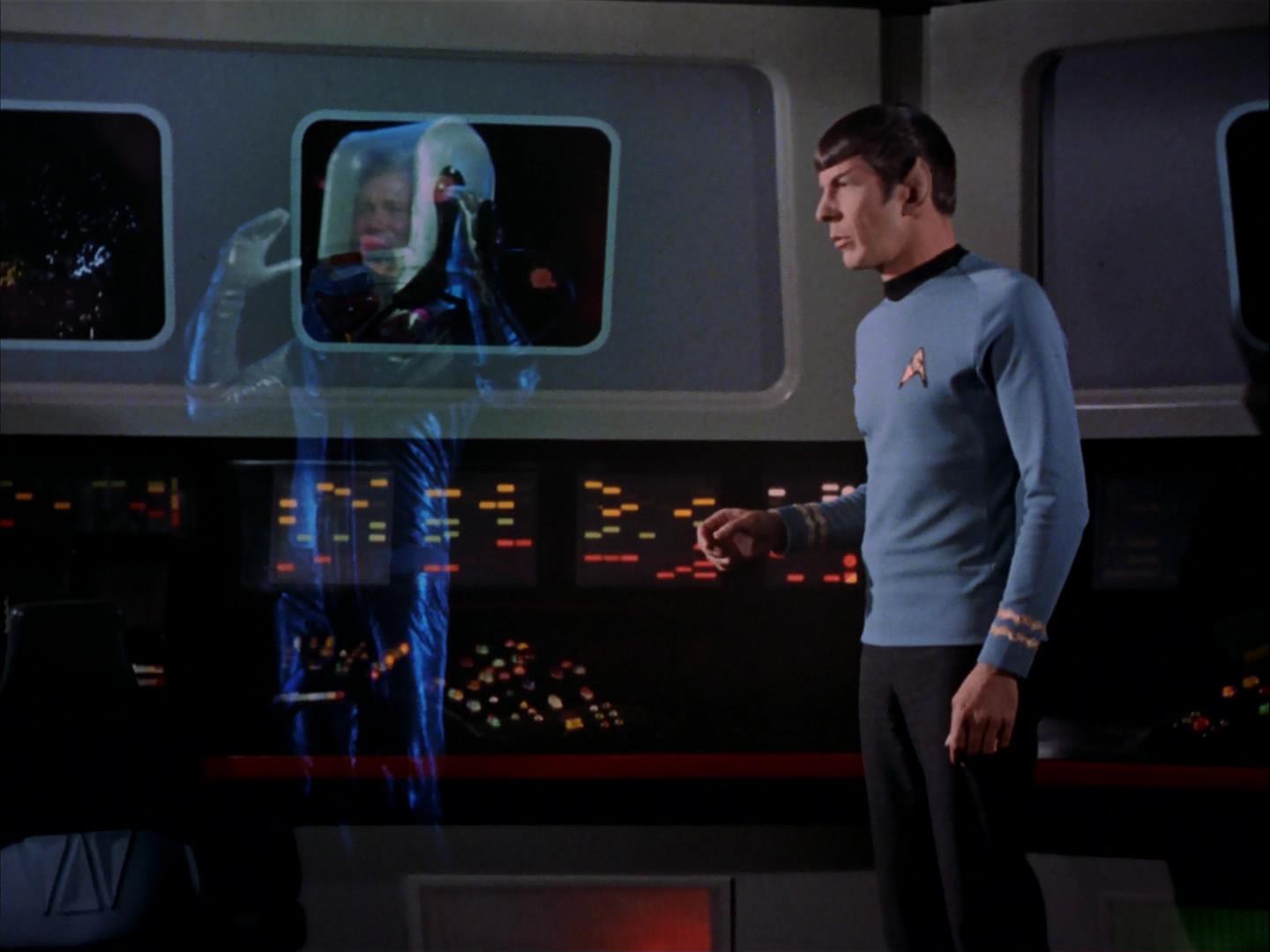 ariane179254_StarTrek_3x09_TheTholianWeb_2809.jpg