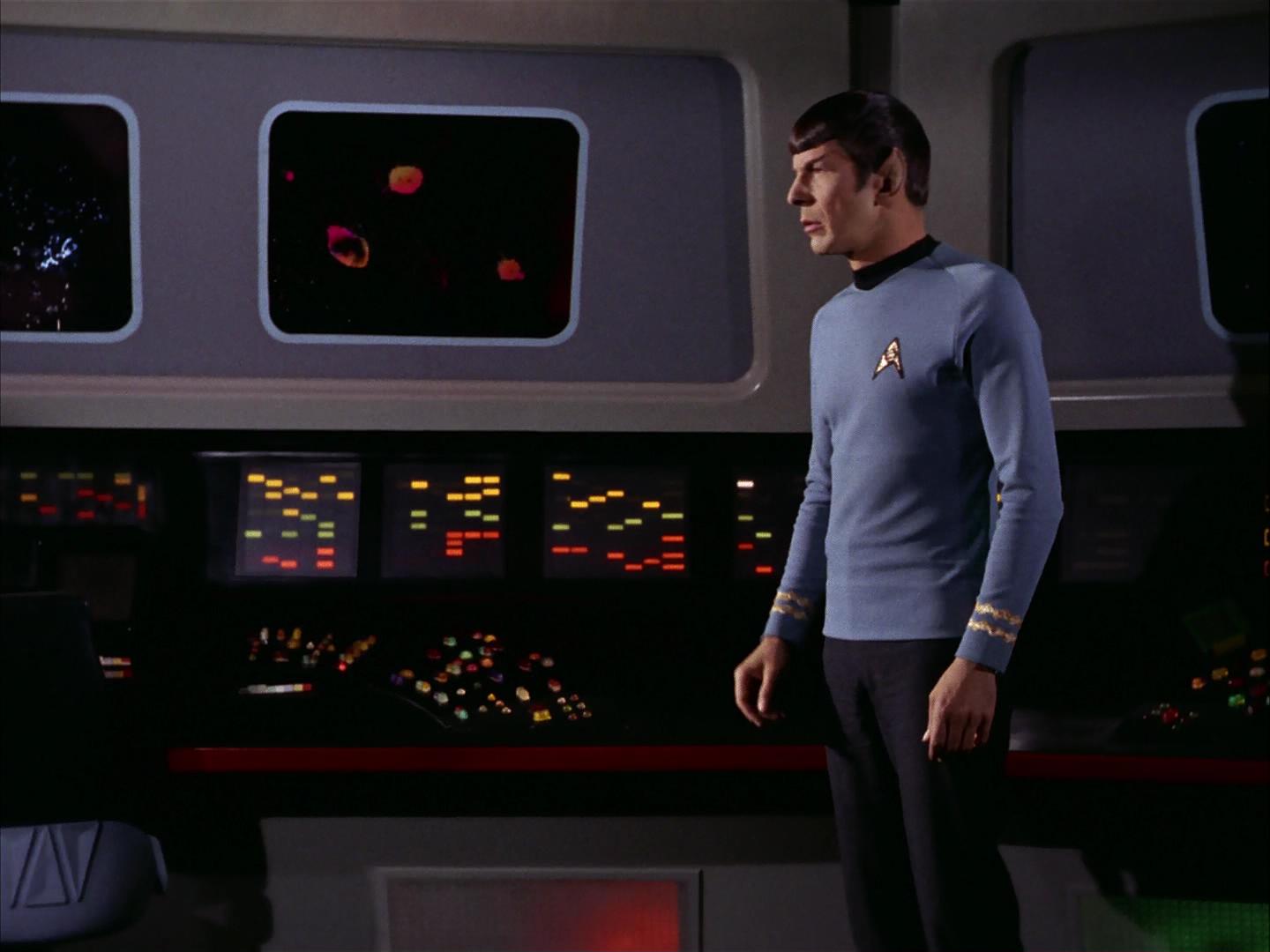 ariane179254_StarTrek_3x09_TheTholianWeb_2820.jpg