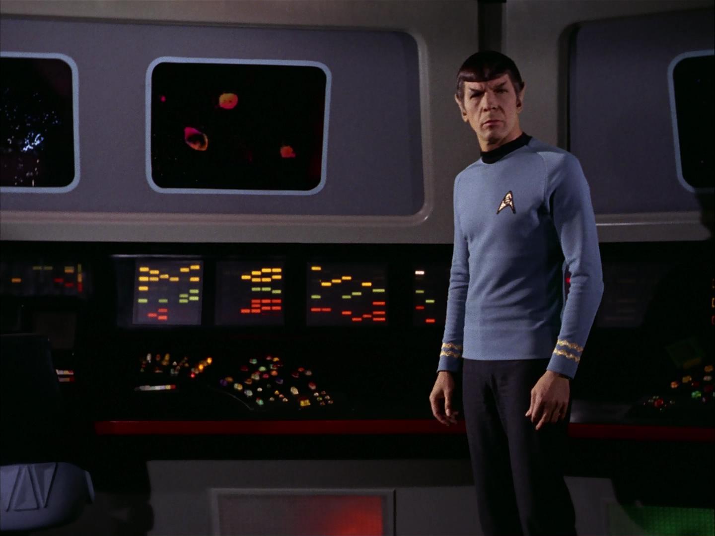 ariane179254_StarTrek_3x09_TheTholianWeb_2822.jpg
