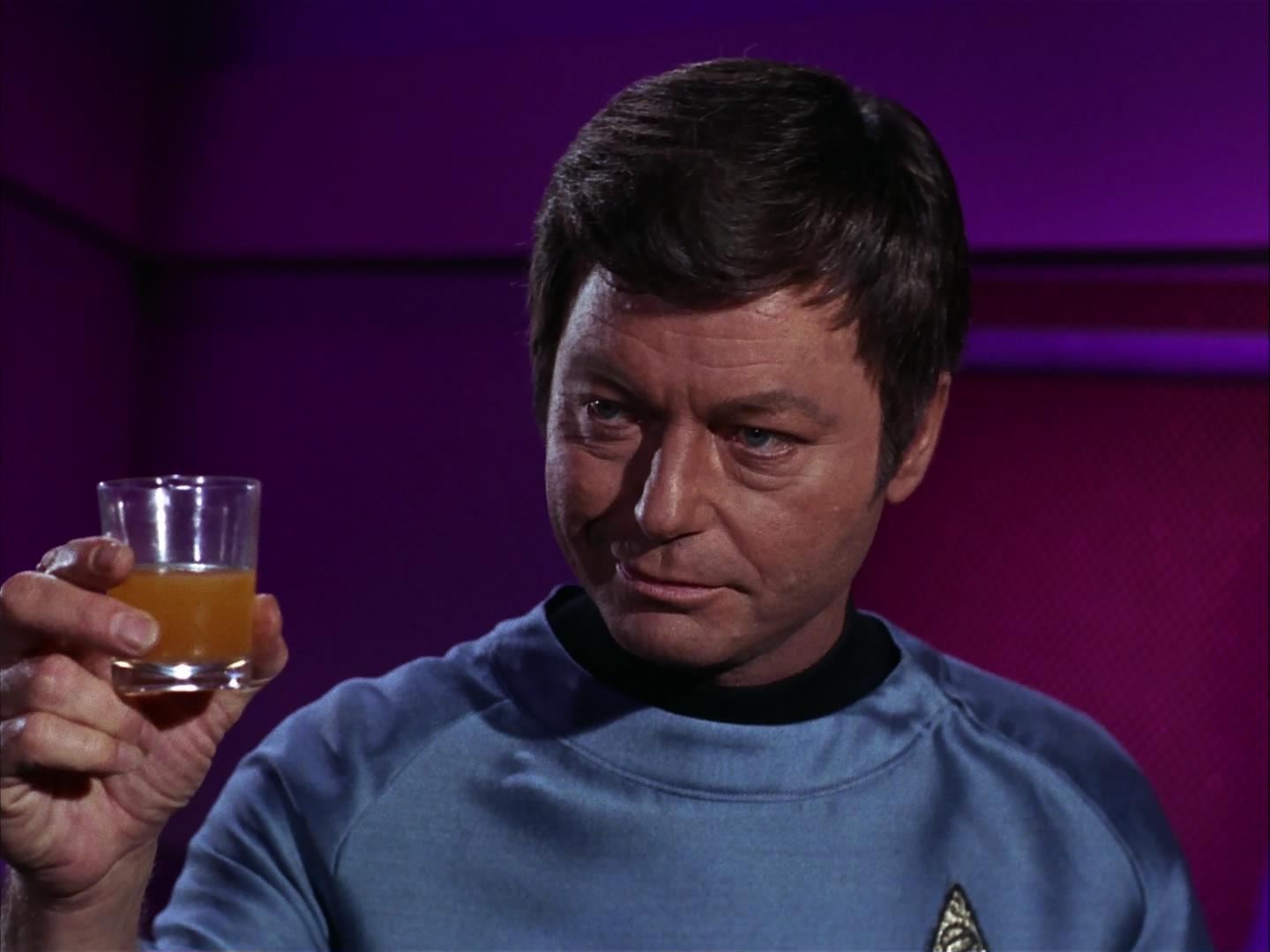 ariane179254_StarTrek_3x09_TheTholianWeb_3027.jpg