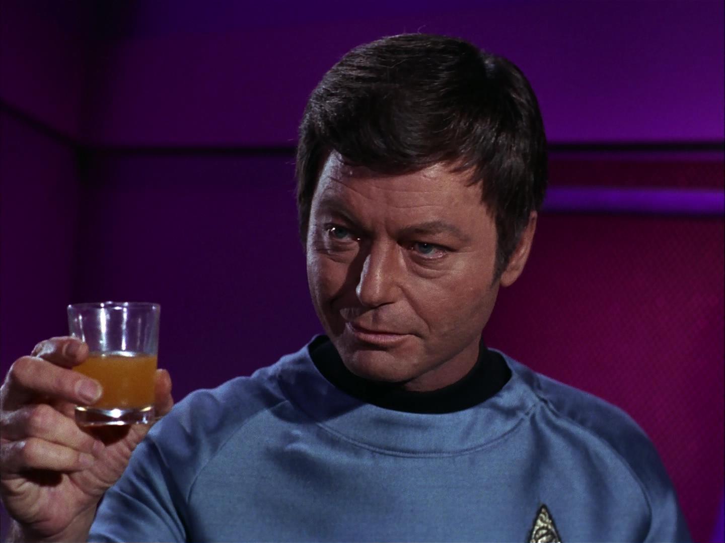 ariane179254_StarTrek_3x09_TheTholianWeb_3028.jpg