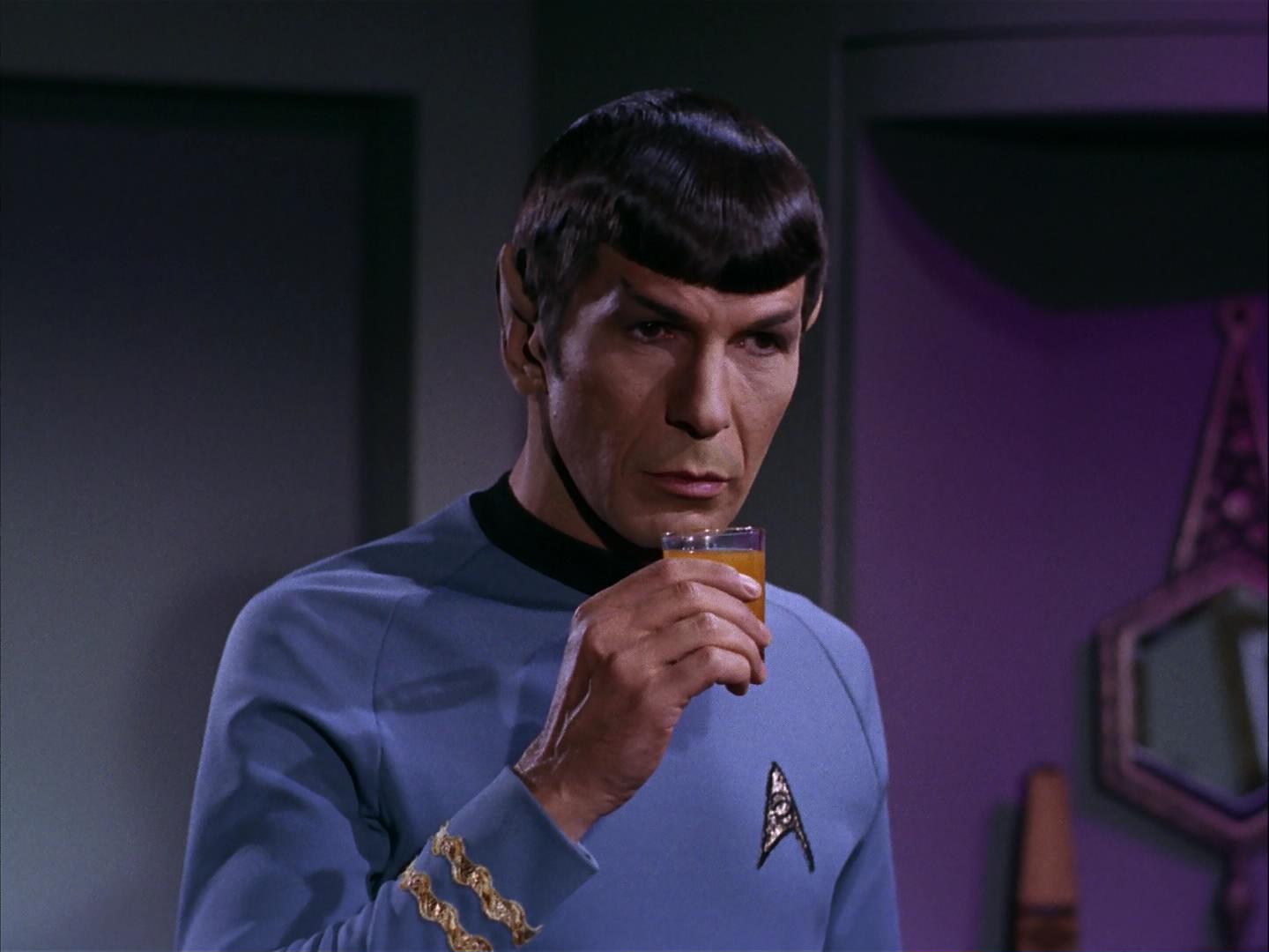 ariane179254_StarTrek_3x09_TheTholianWeb_3032.jpg