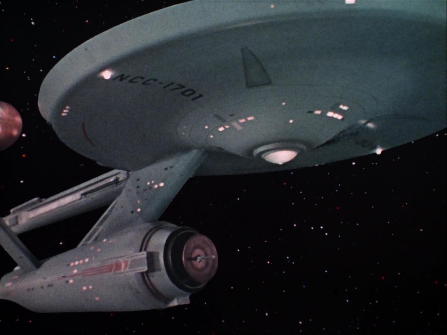 ariane179254_StarTrek_3x09_TheTholianWeb_3139.jpg