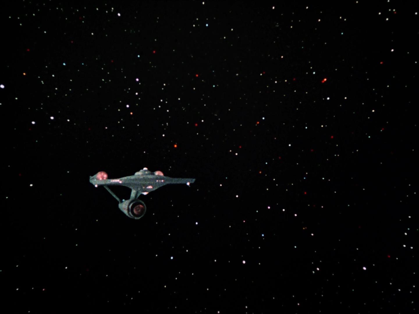 ariane179254_StarTrek_3x09_TheTholianWeb_3259.jpg