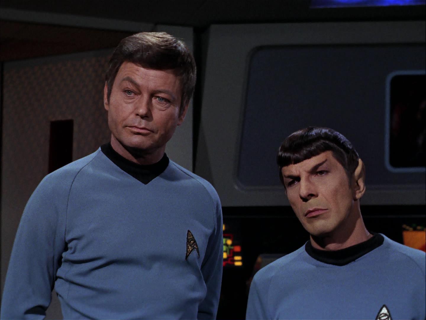 ariane179254_StarTrek_3x09_TheTholianWeb_3292.jpg
