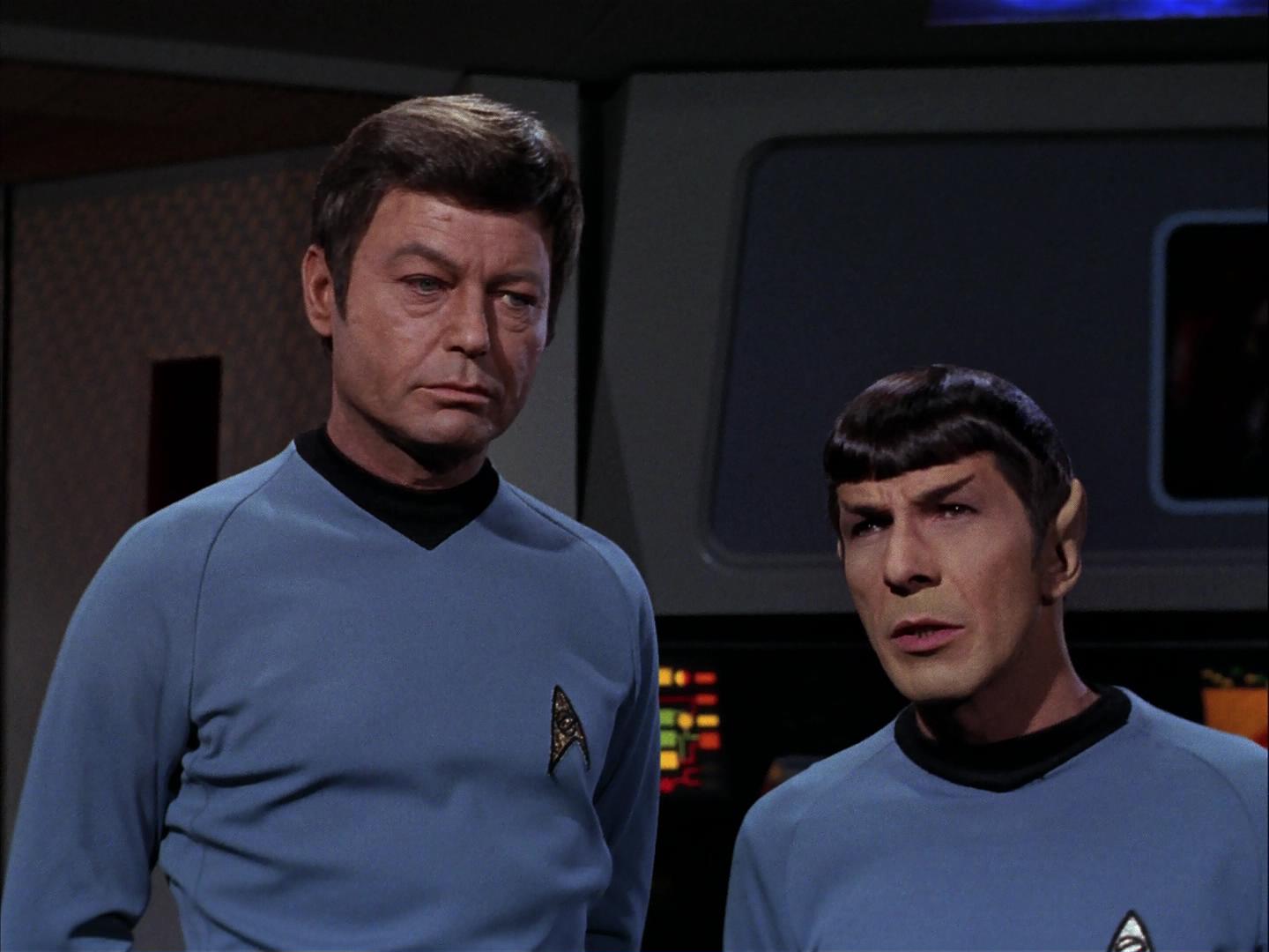 ariane179254_StarTrek_3x09_TheTholianWeb_3294.jpg