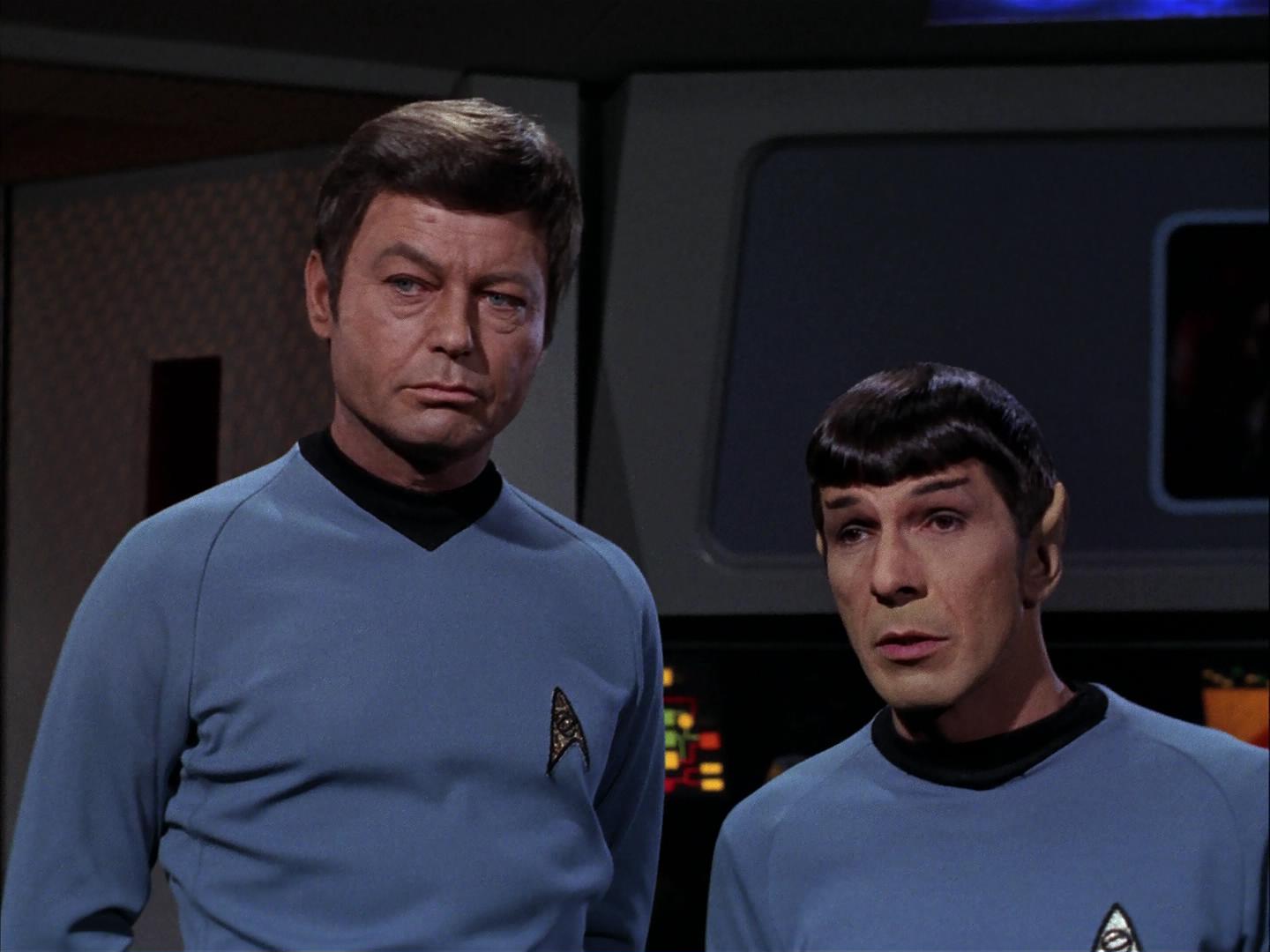 ariane179254_StarTrek_3x09_TheTholianWeb_3296.jpg