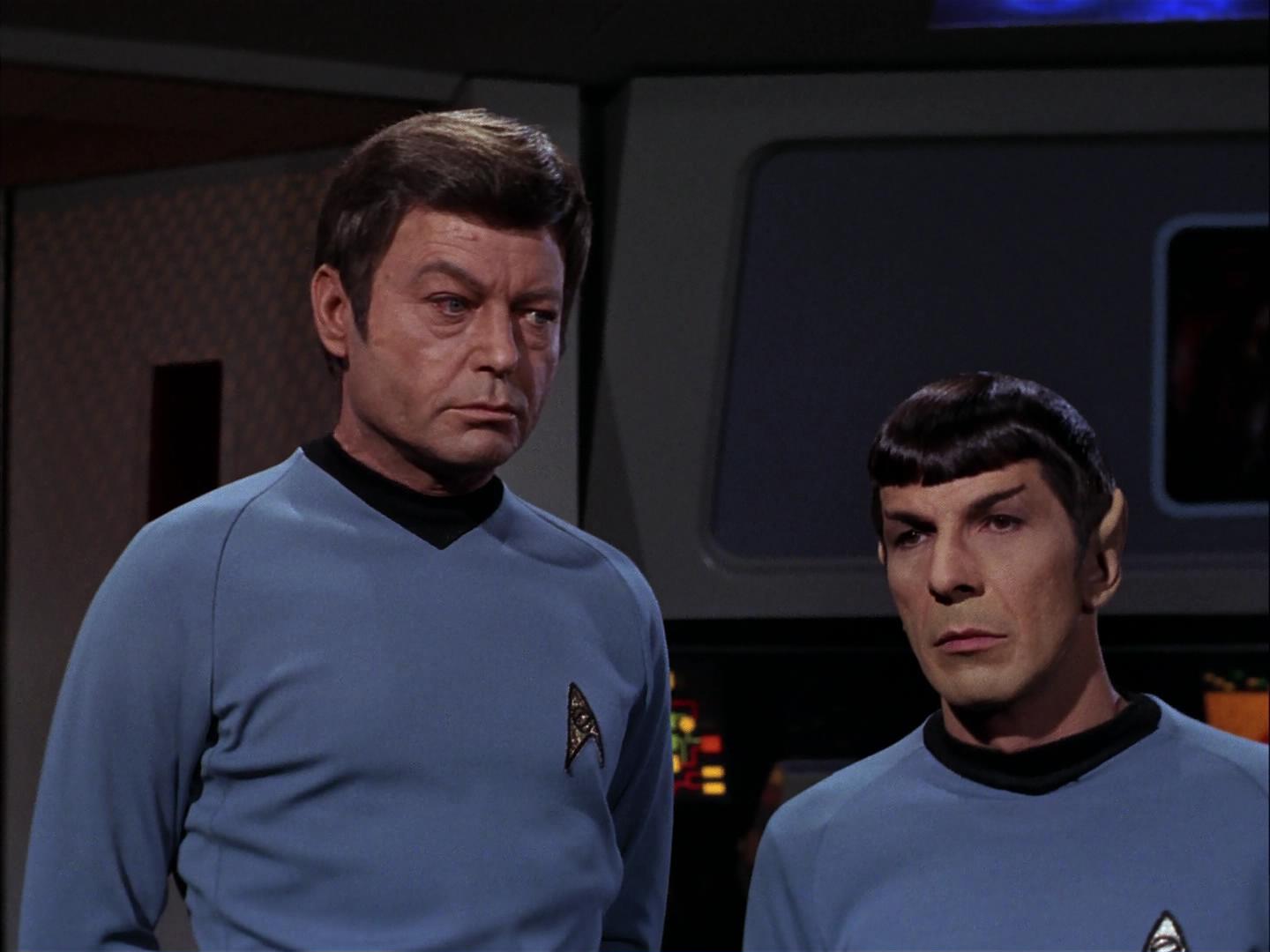 ariane179254_StarTrek_3x09_TheTholianWeb_3363.jpg