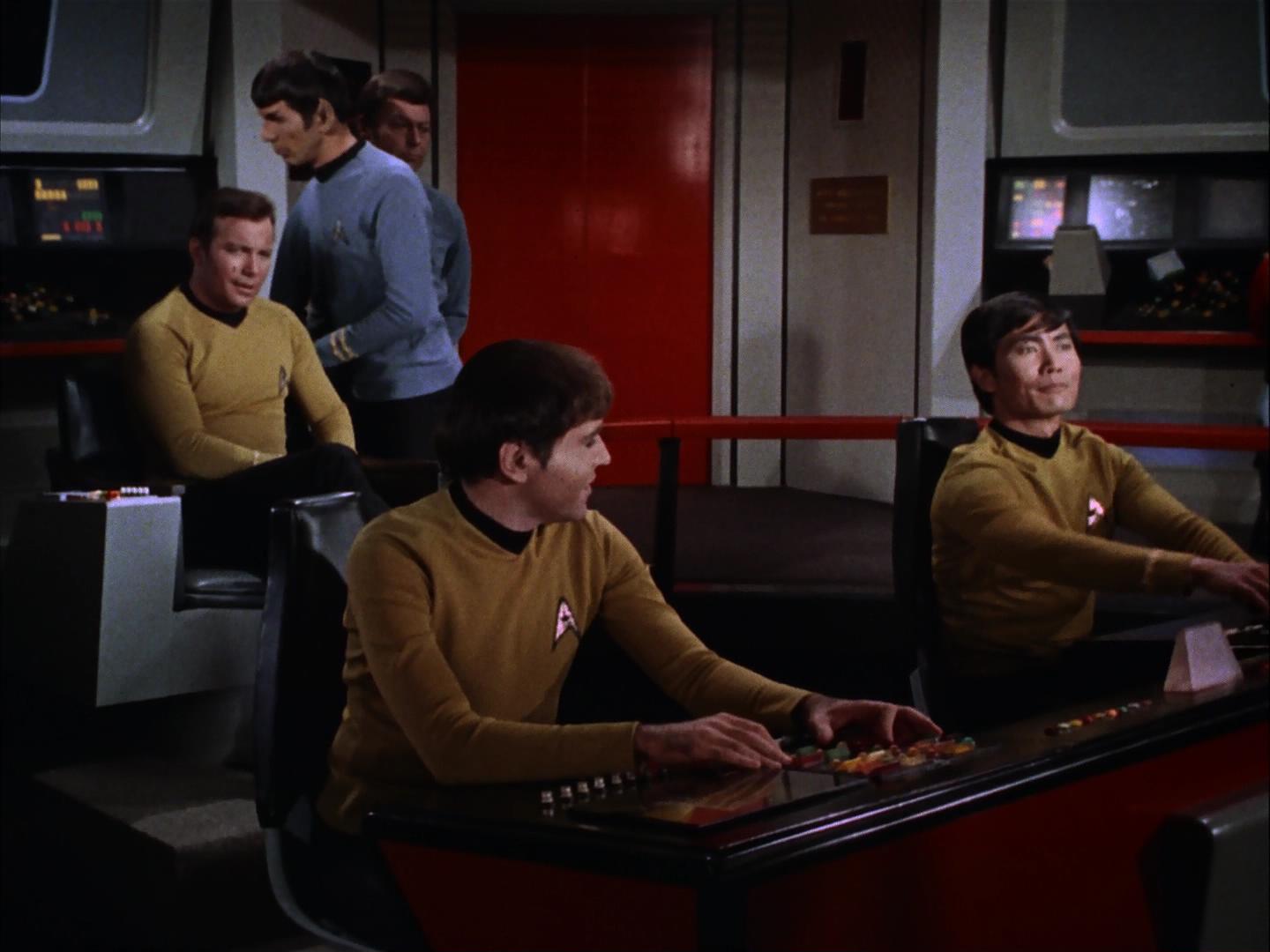 ariane179254_StarTrek_3x09_TheTholianWeb_3371.jpg