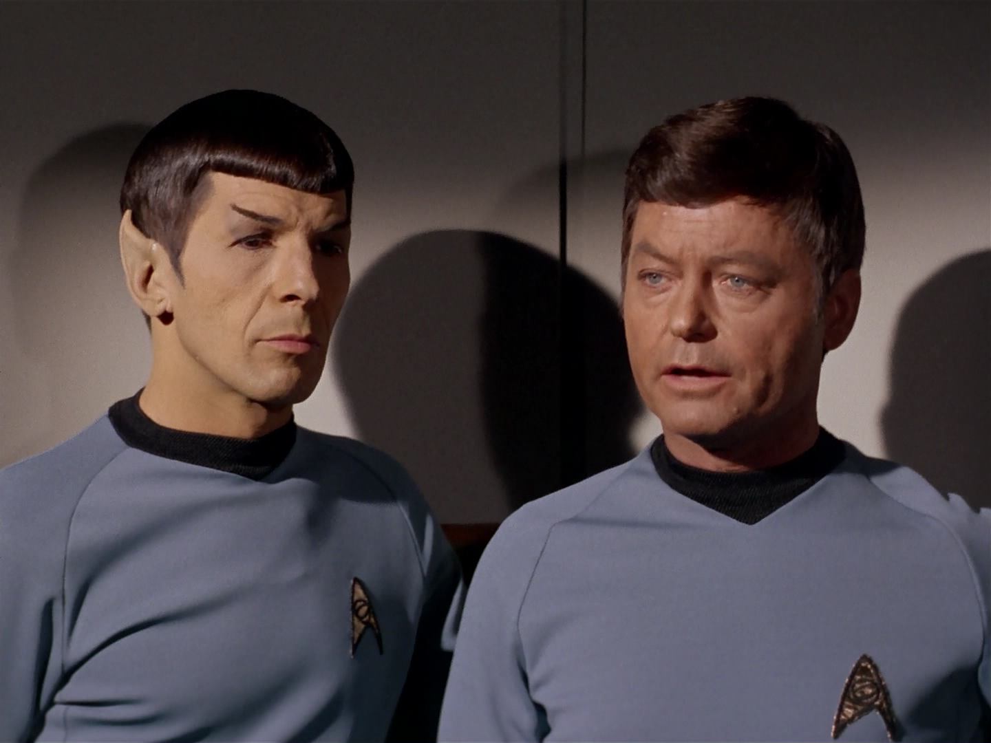 ariane179254_StarTrek_3x13_ElaanOfTroyius_0074.jpg